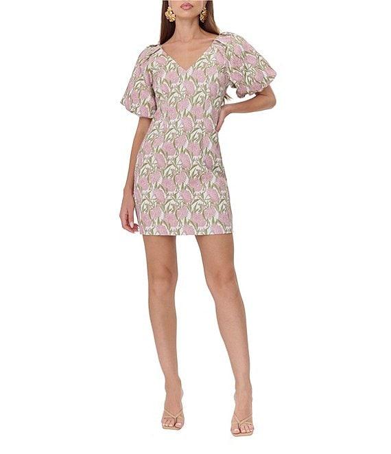 Adelyn Rae Jacquard Floral Print V Neck Short Sleeve Sheath Mini Dress Product Image