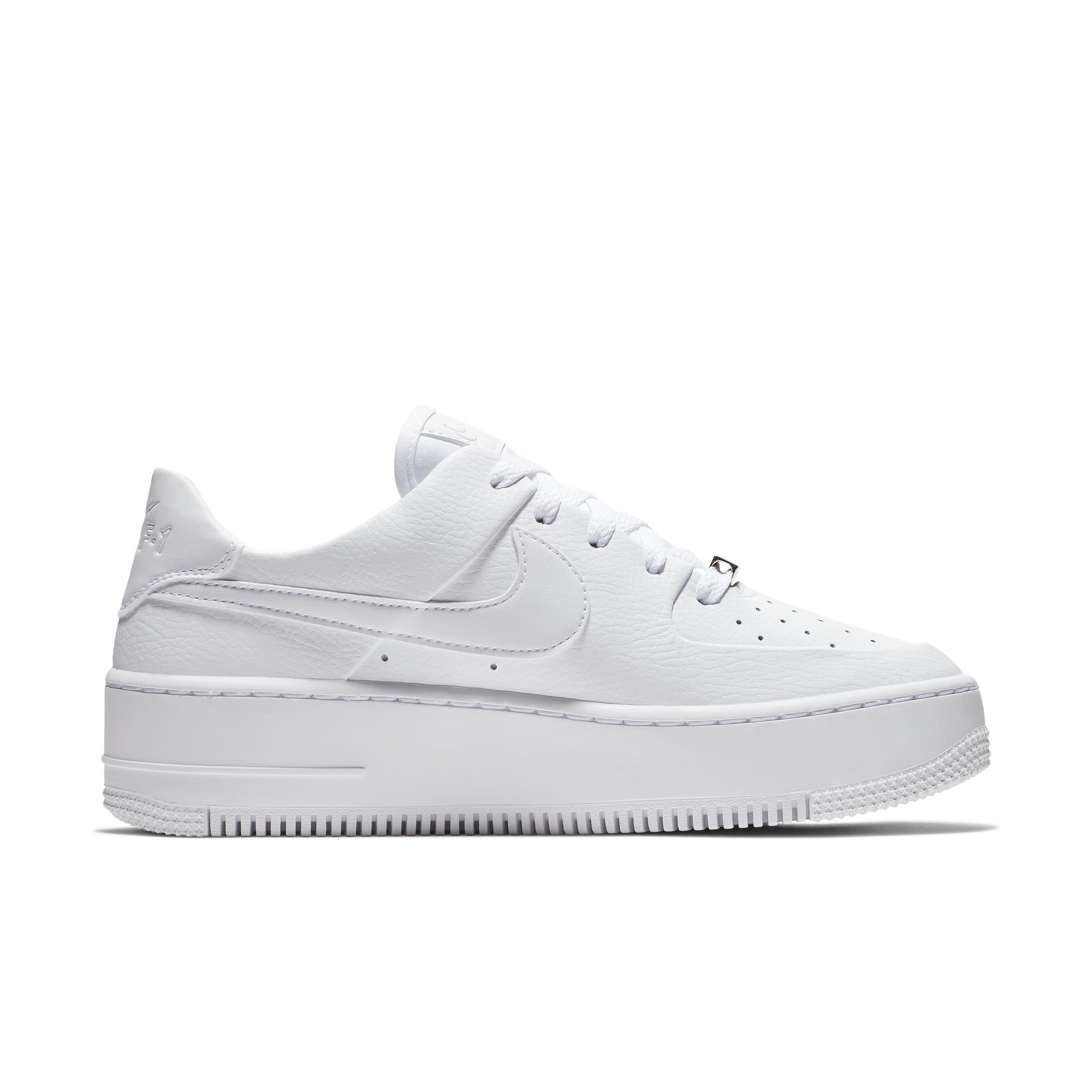 Nike Womens Air Force 1 Sage Low Shoes | AR5339-100 Product Image
