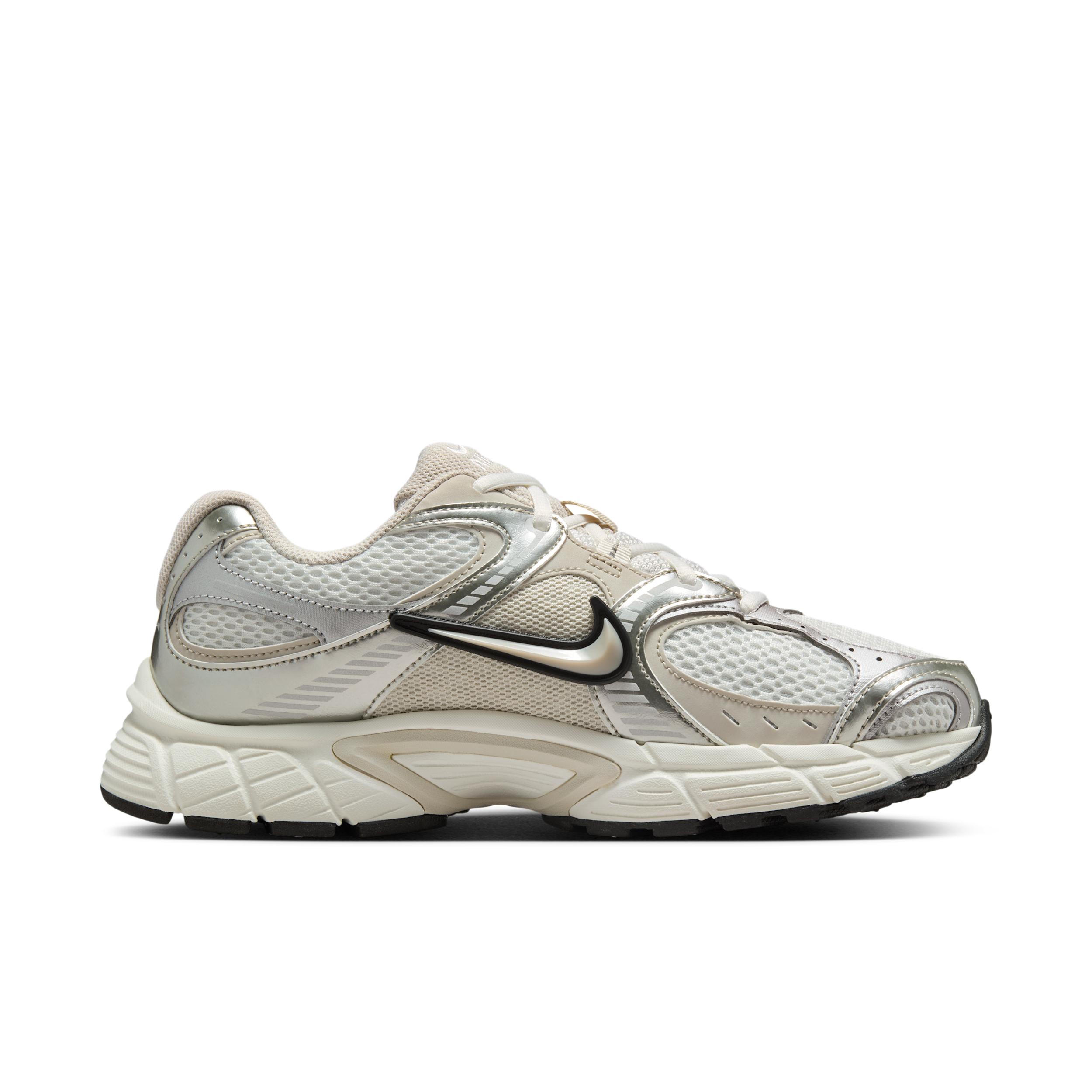 Nike Womens V5 RNR Shoes with Reflective Accents | HQ7901-107 Product Image