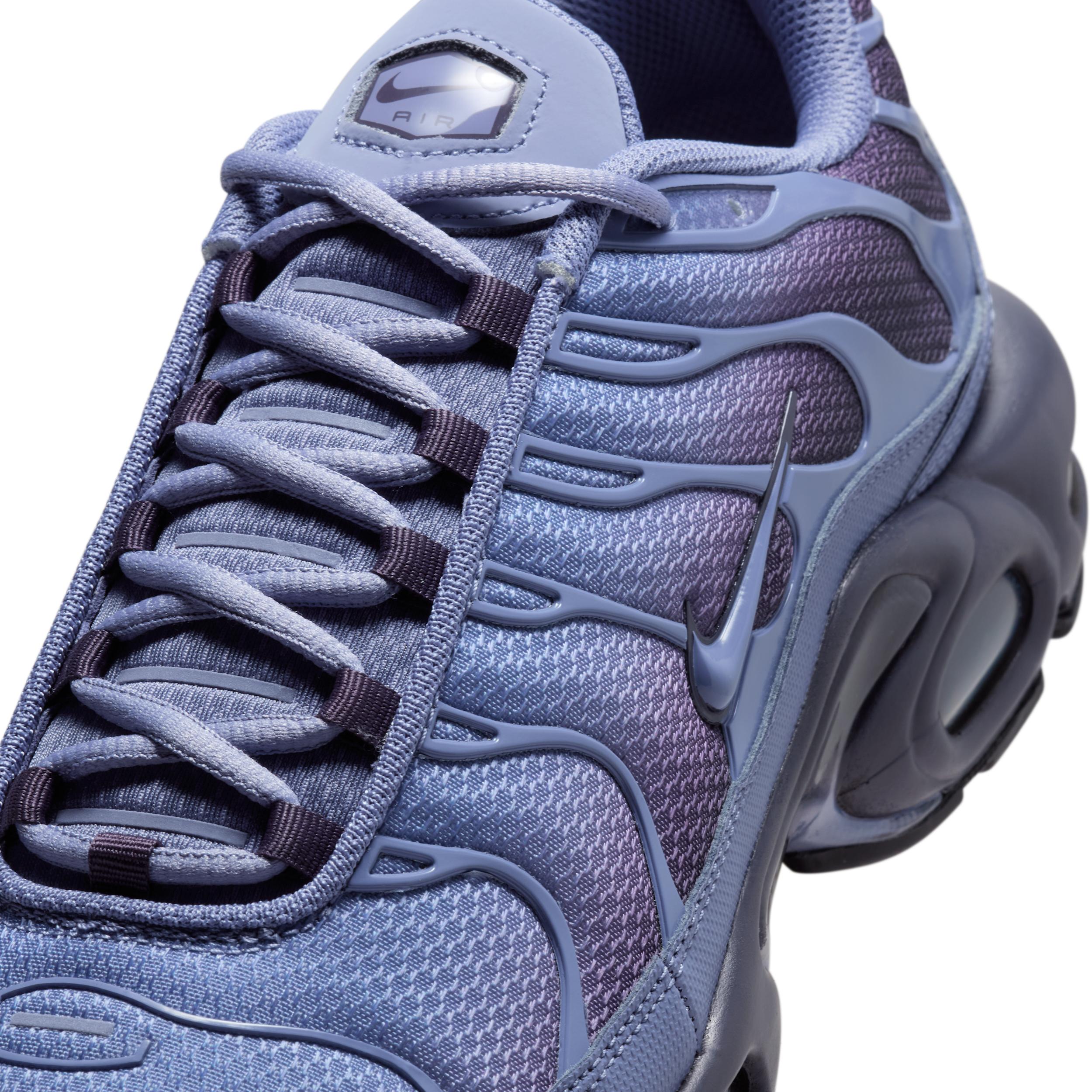 Nike Mens Air Max Plus Shoes | DM0032-701 Product Image