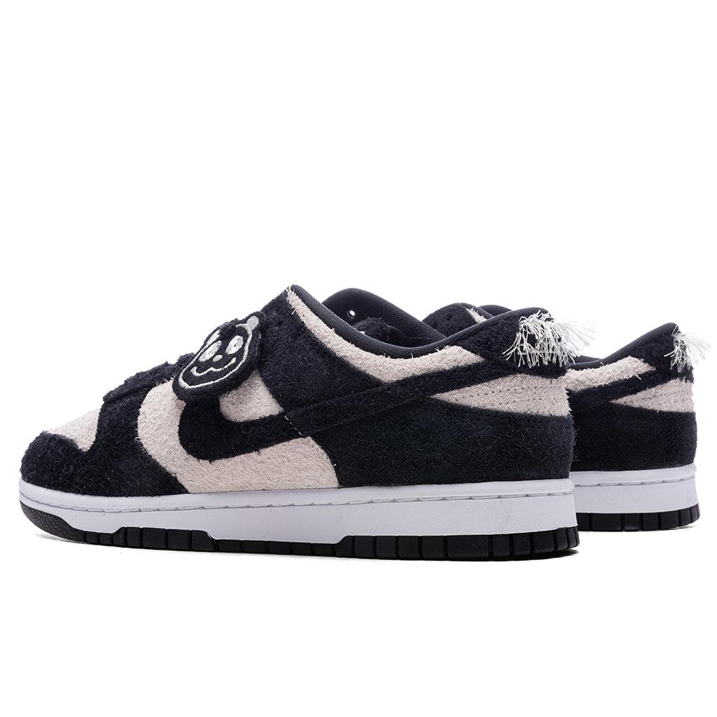 Dunk Low Retro SE - White/Black Male Product Image
