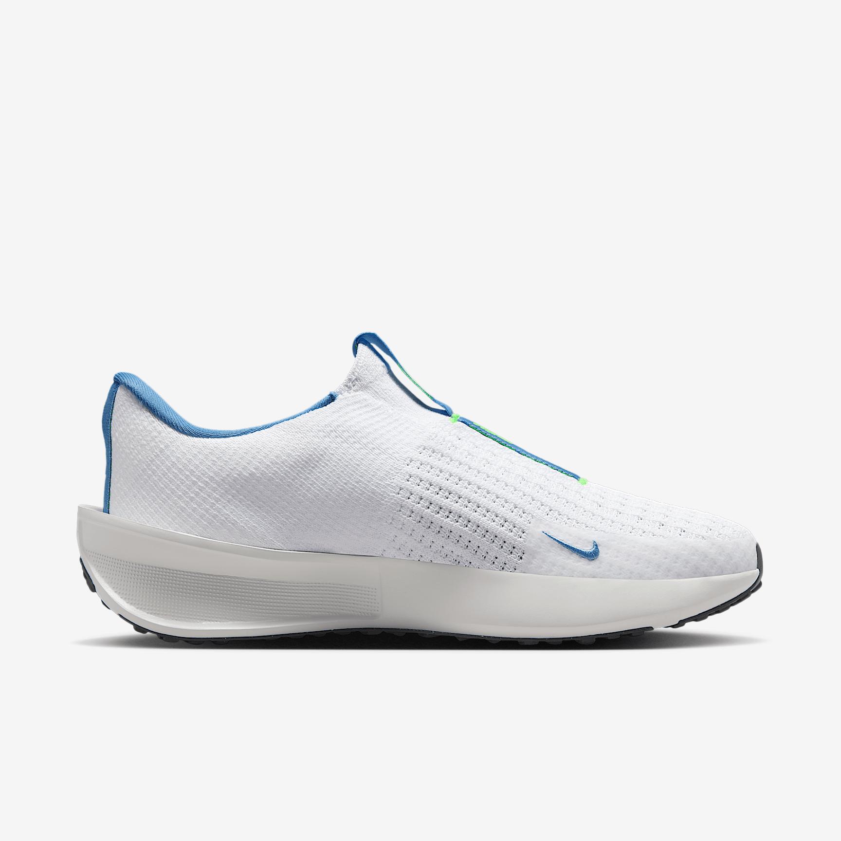Nike Women's Interact Run EasyOn Road Running Shoes Product Image