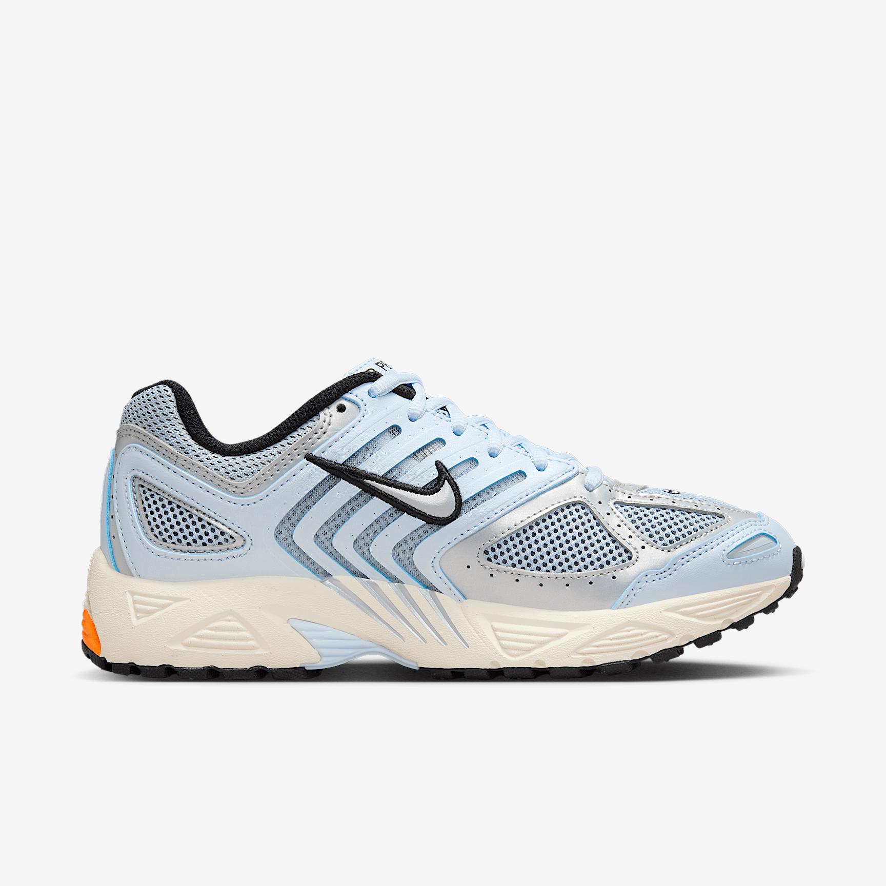 Nike Women's Air Pegasus 2005 Shoes Product Image