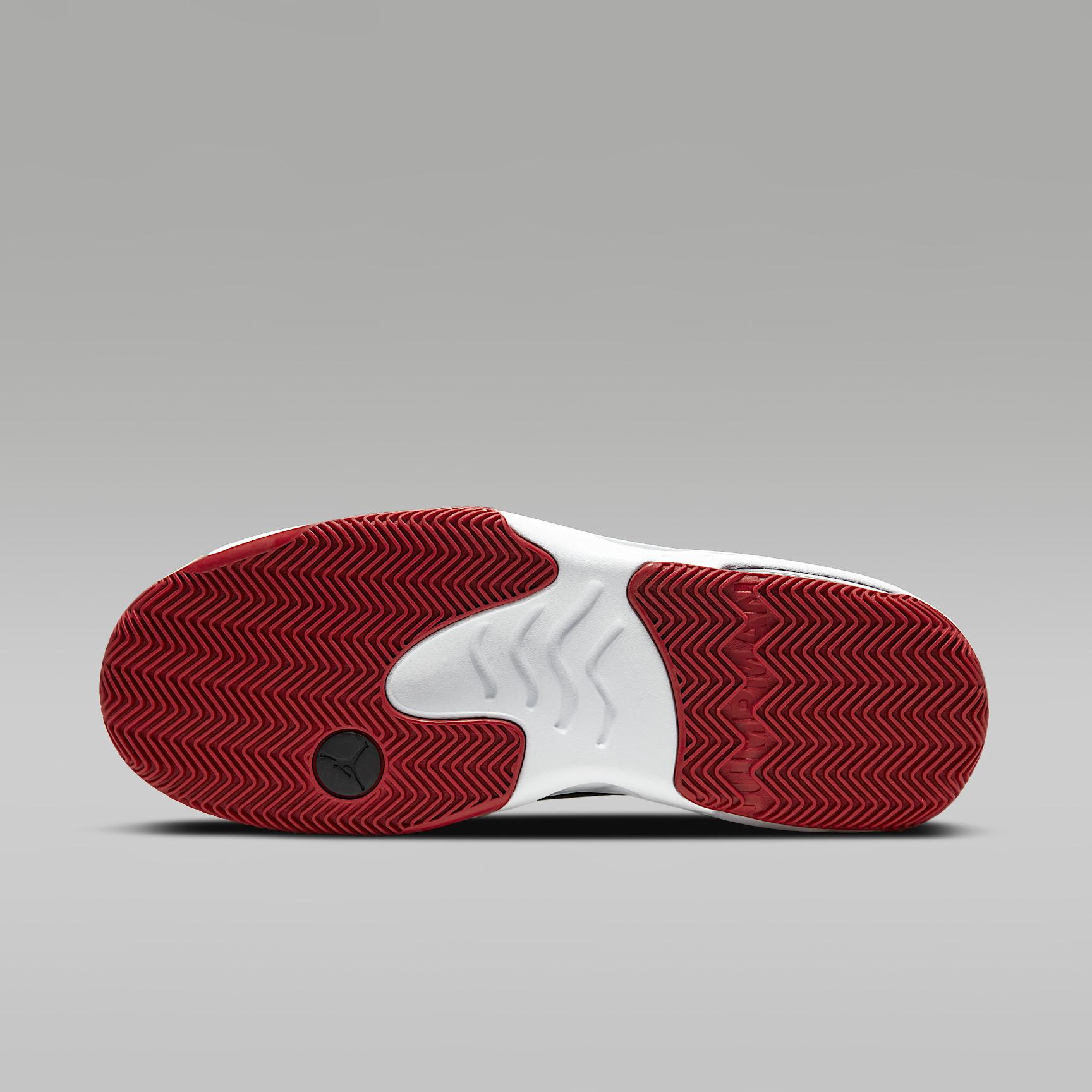 Men's Jordan Max Aura 2 Shoes Product Image