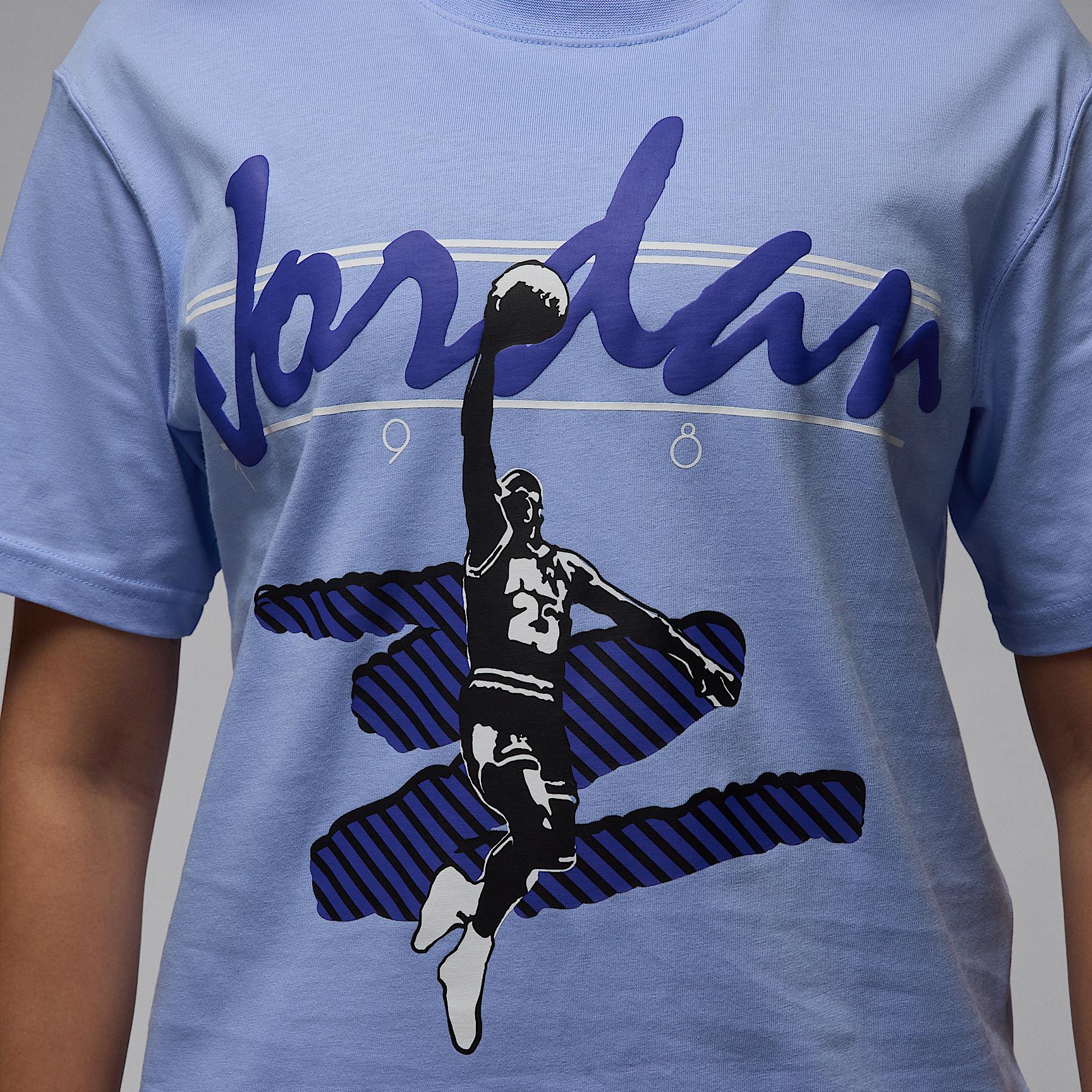 Womens MVP Graphic T-Shirt Product Image