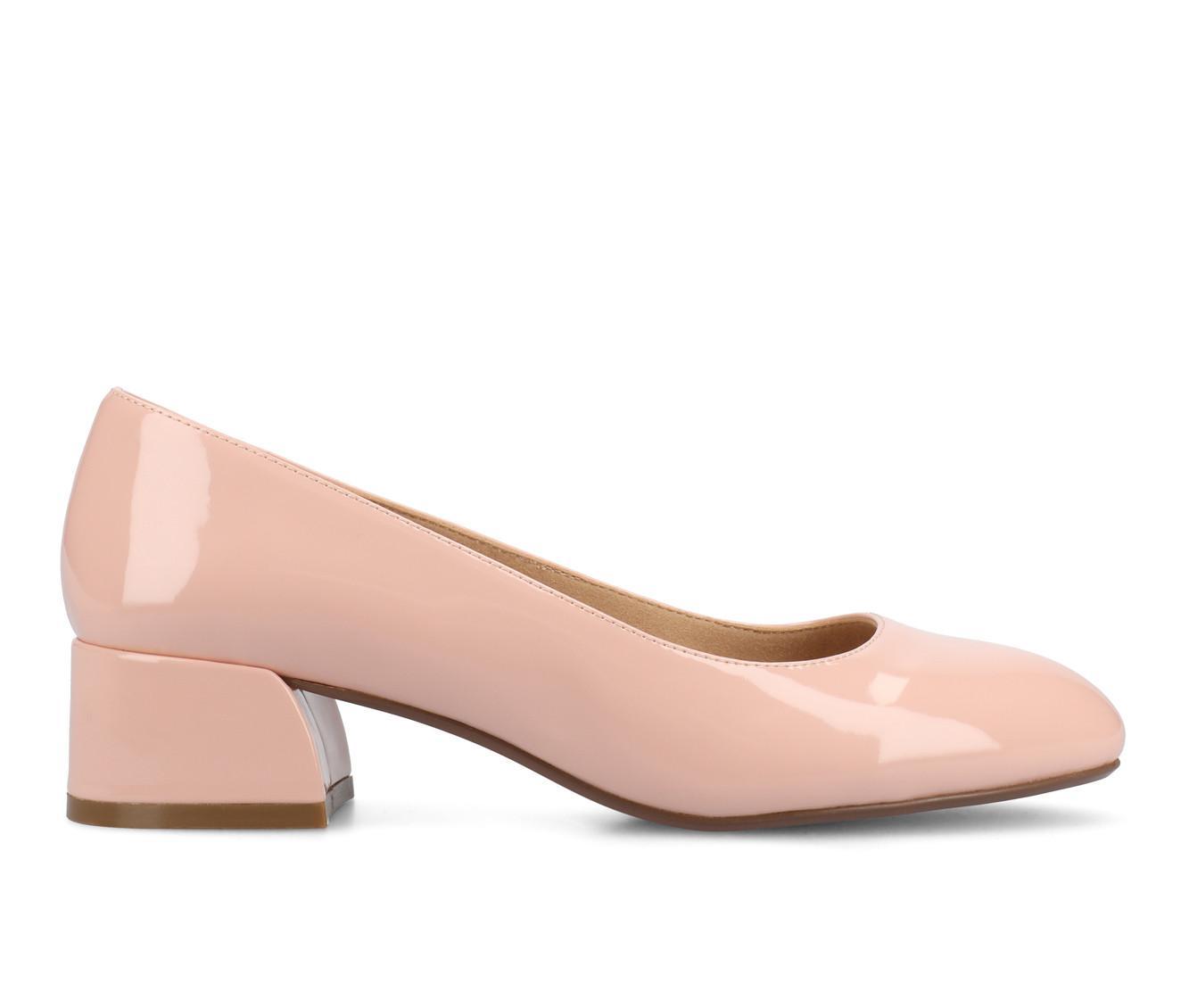 Women's Journee Collection SaarII Pumps Product Image