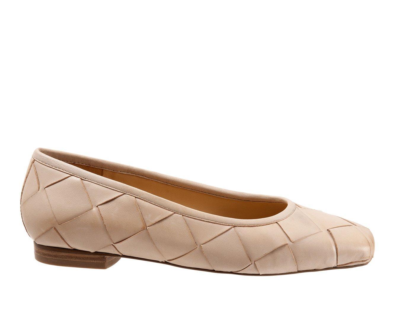 Women's Trotters Hanny Flats Product Image