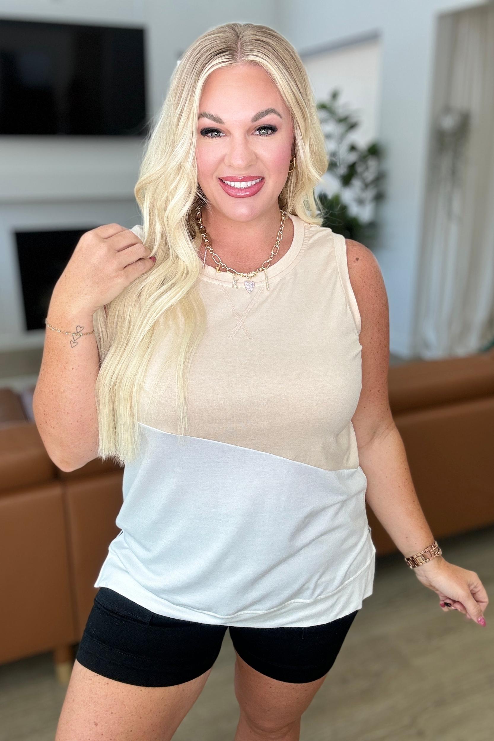 Jada High Waist Flare with Patch Pockets Female Product Image