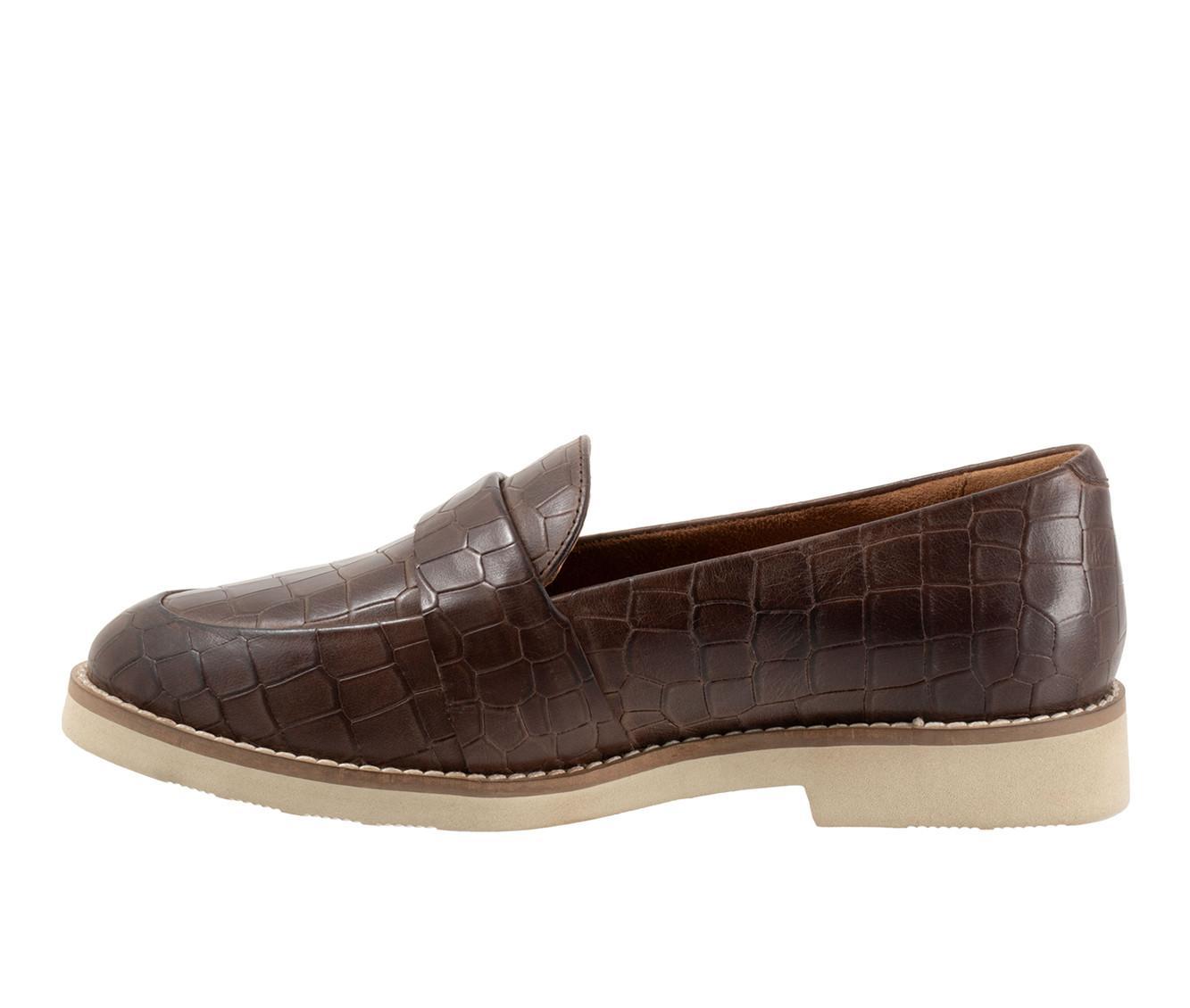 Women's Softwalk Walsh Loafers Product Image