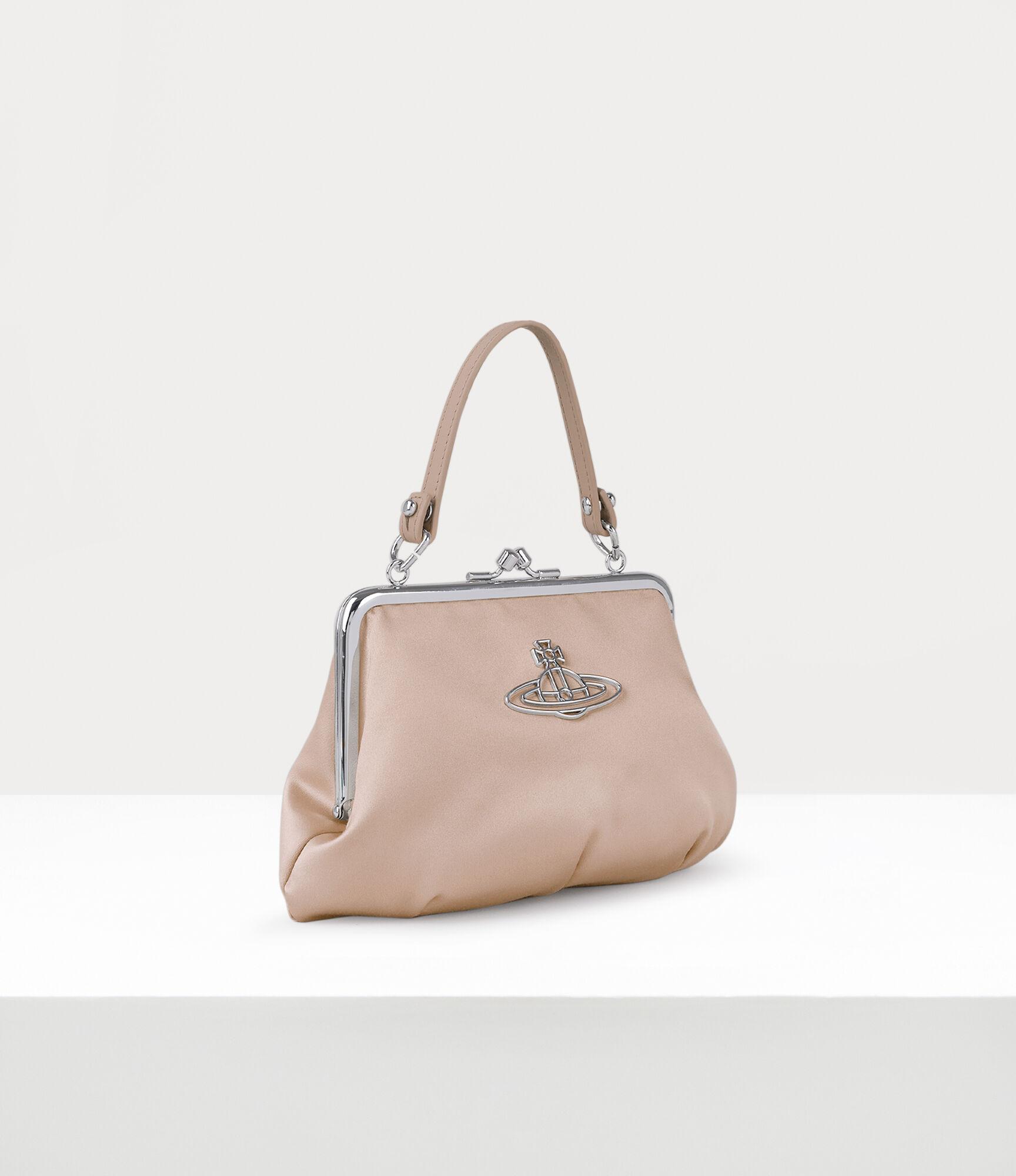 Granny Frame Purse Product Image