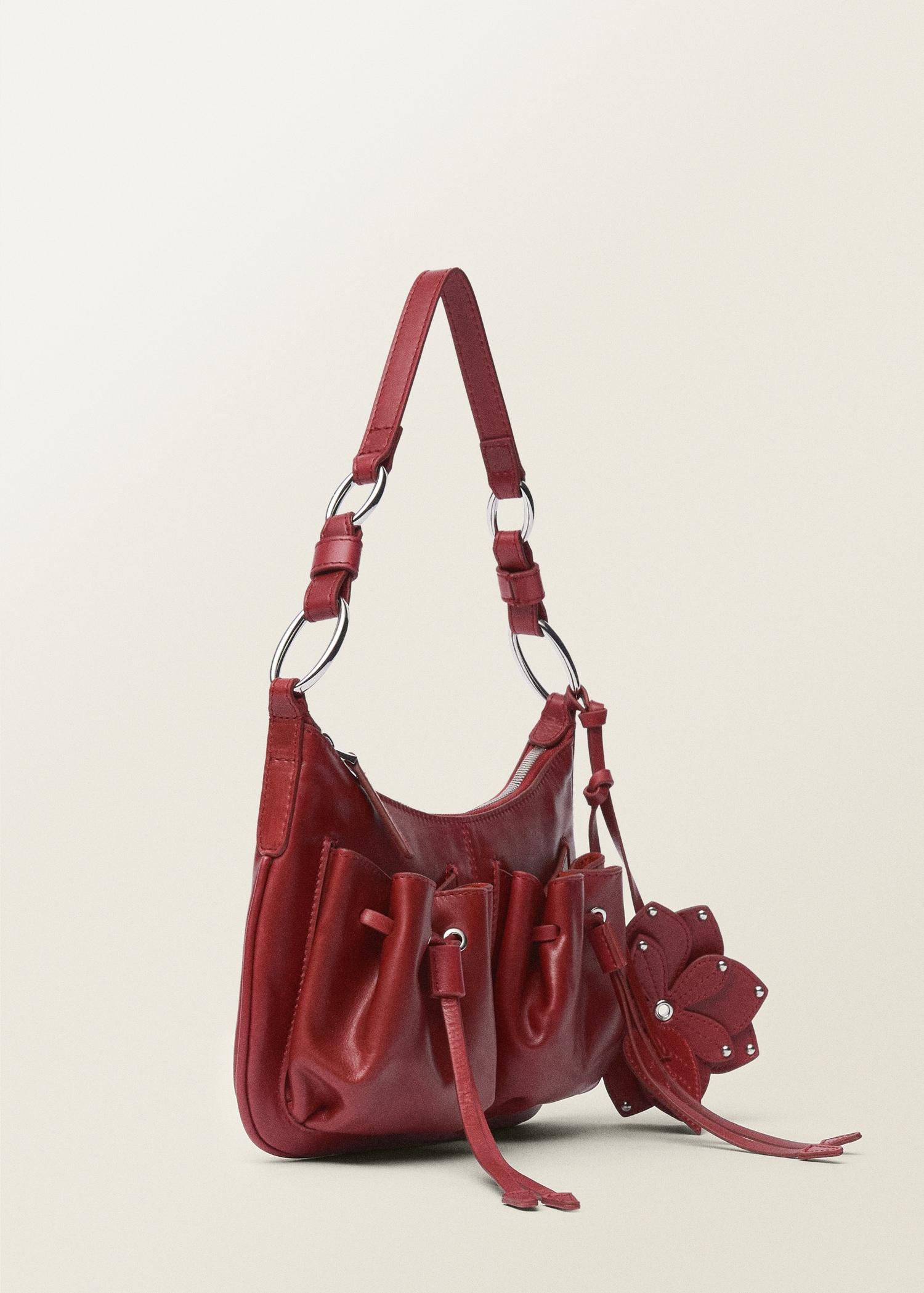 Leather shoulder bag with gathered pockets - Women | MANGO USA Product Image