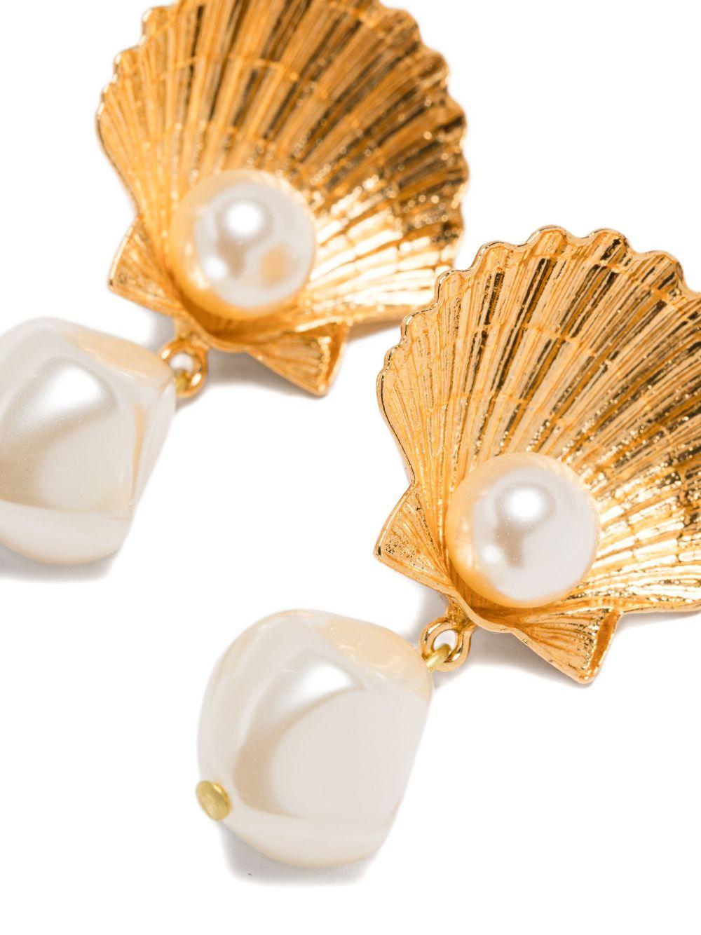 shell-pearl earrings Product Image