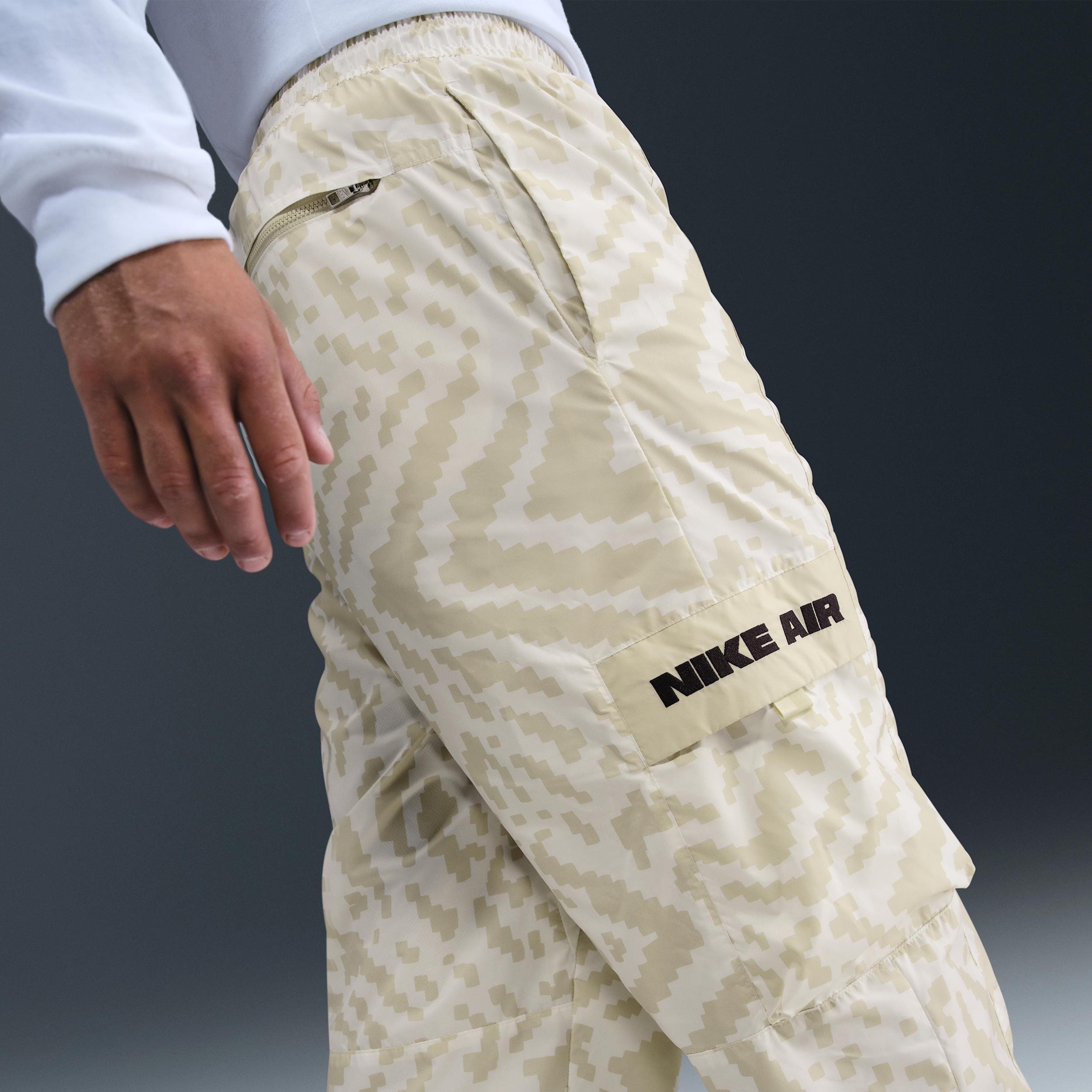 Nike Men's Air Woven Cargo Pants Product Image