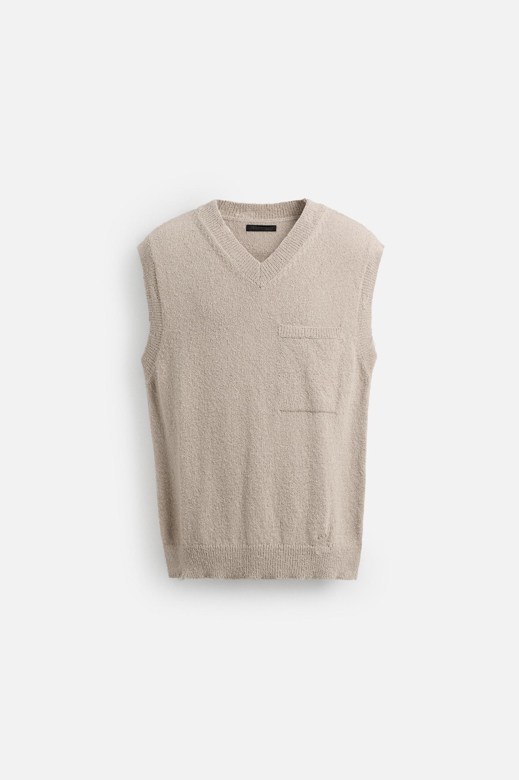 TEXTURED KNIT VEST Product Image