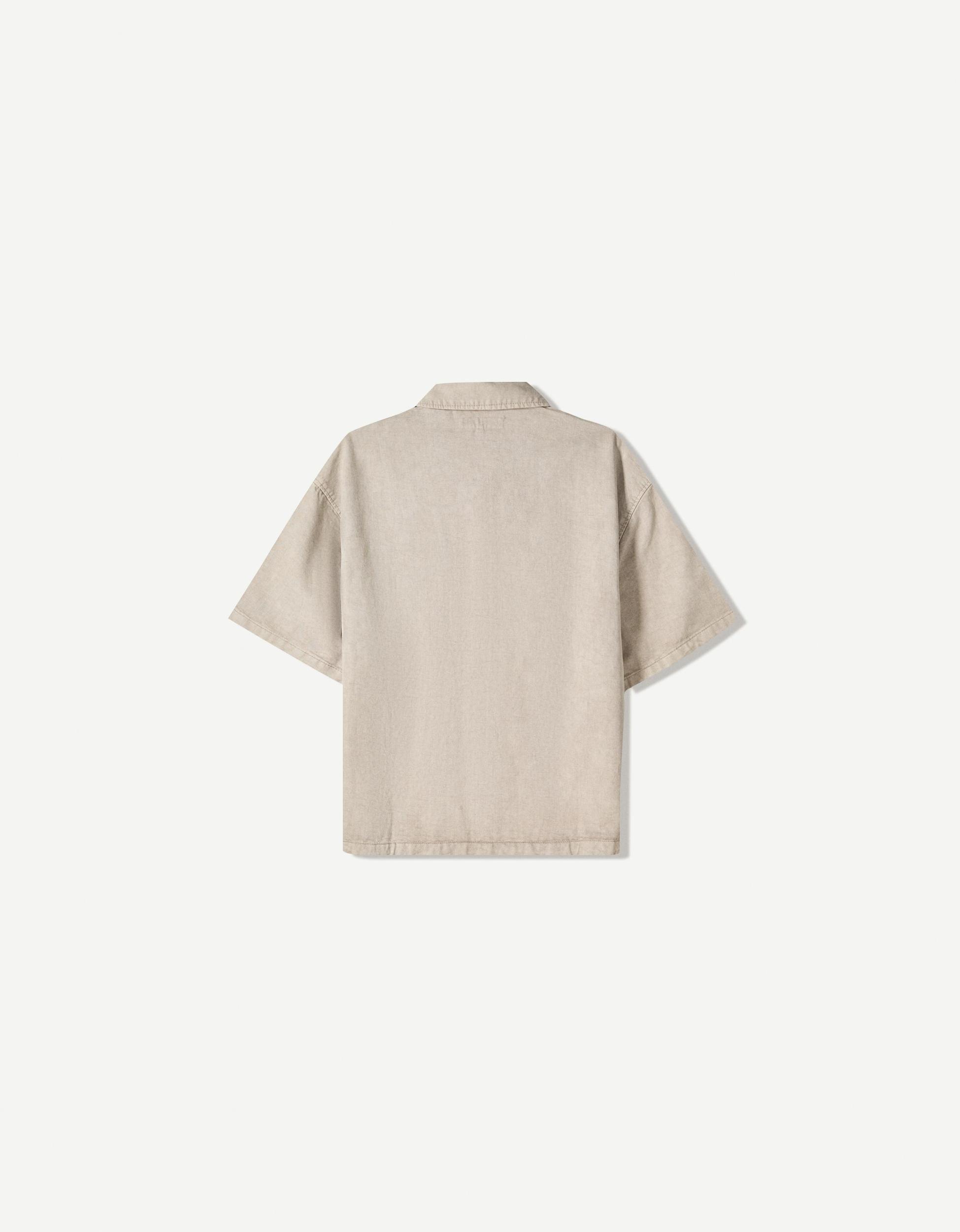 Embroidered short sleeve boxy fit shirt Product Image