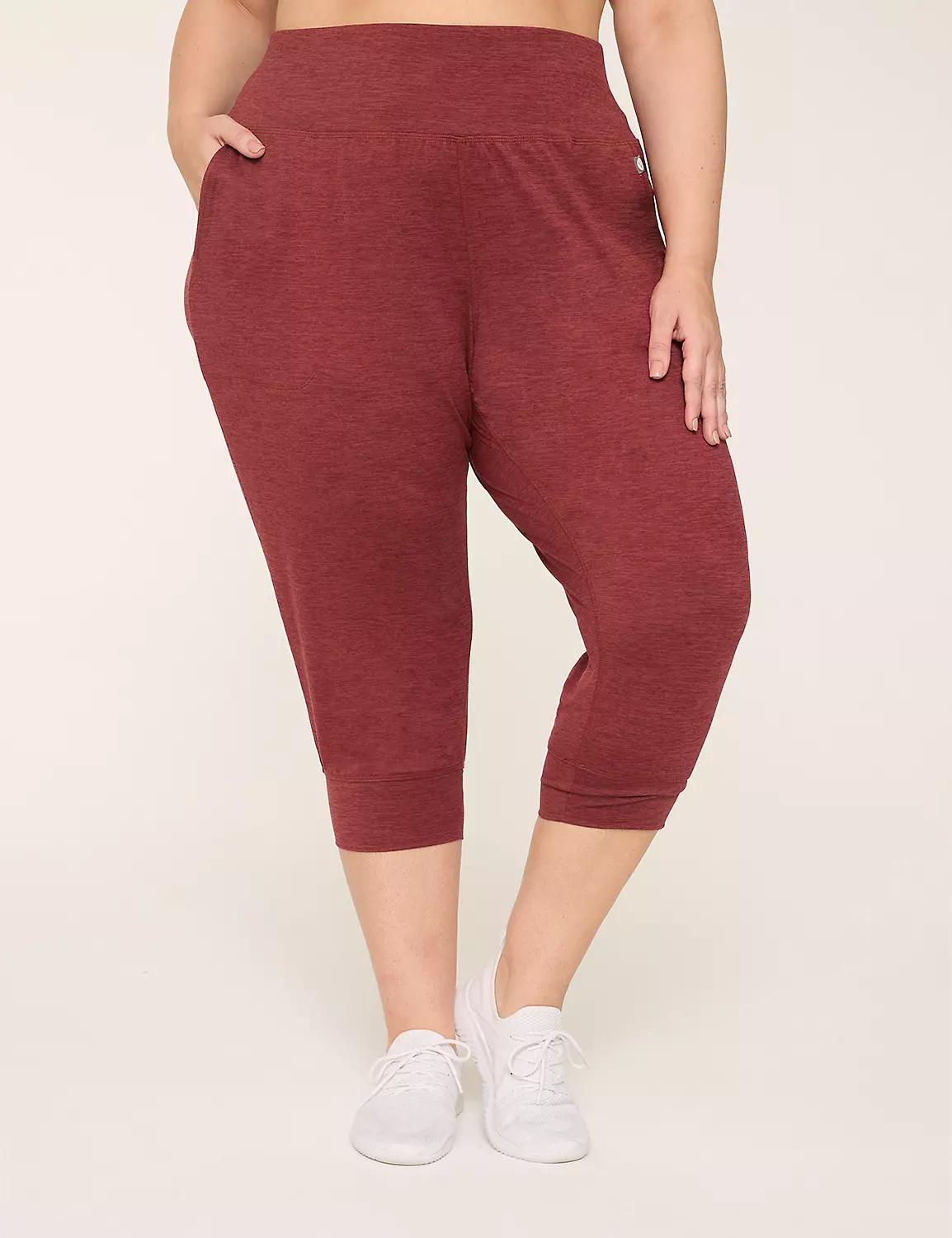 LIVI Soft Capri Jogger Product Image