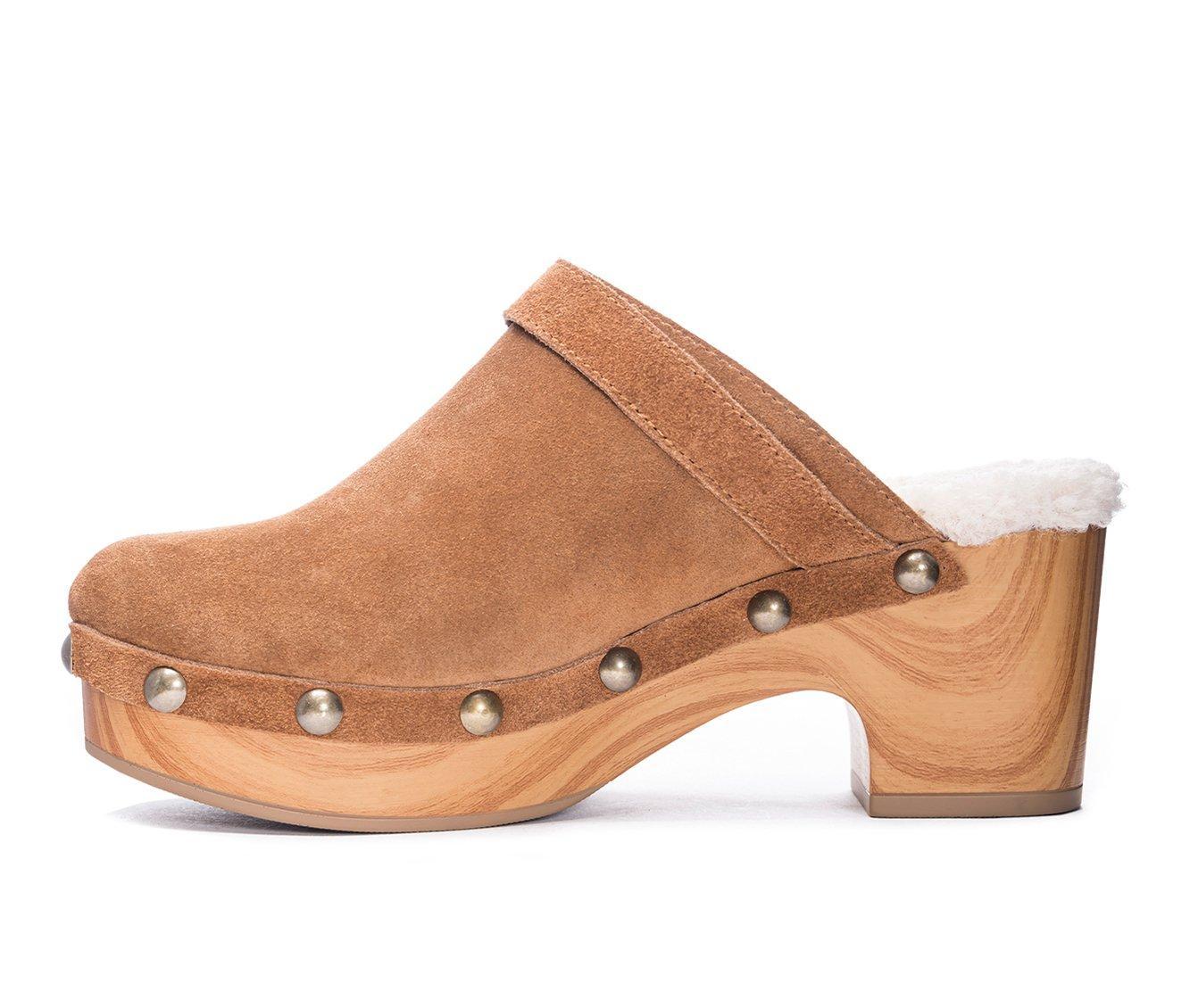 Women's Chinese Laundry Carlie Clogs Product Image