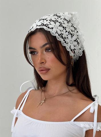 Pinot Lace Hair Scarf White Product Image