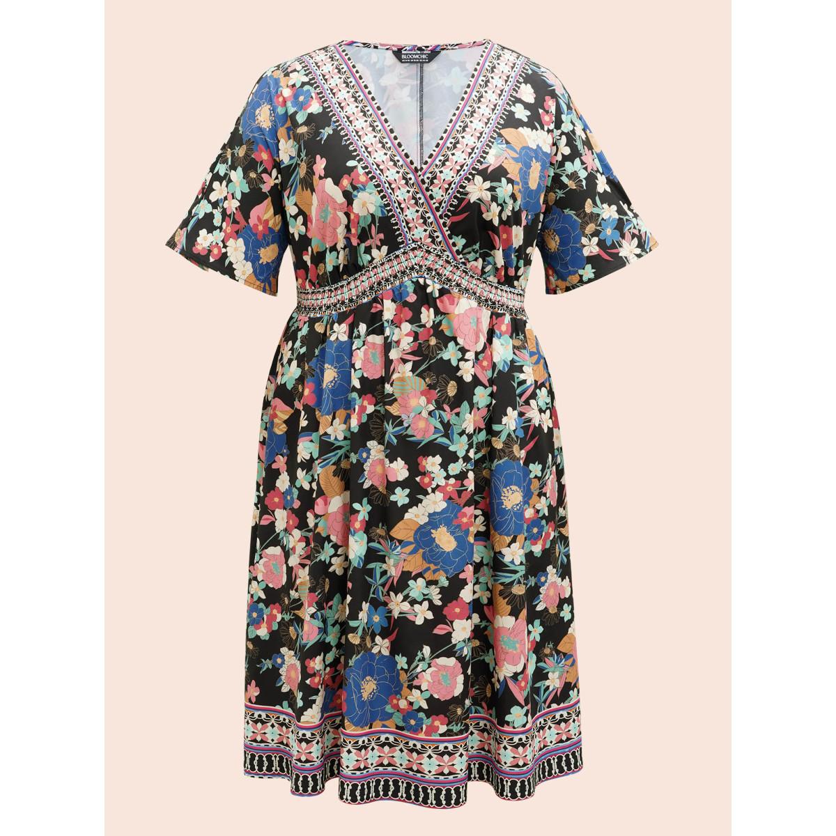 Plus Size Boho Print Shirred V-Neck Flared Midi Dress Black Women Boho Shirred V-neck Elbow-length sleeve Curvy BloomChic 28/5X Product Image