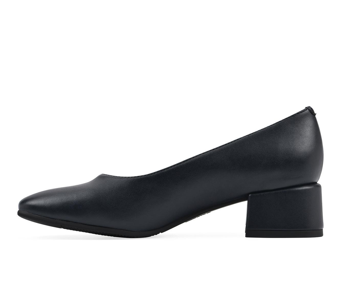 Women's Cliffs by White Mountain Quintesa Pumps Product Image