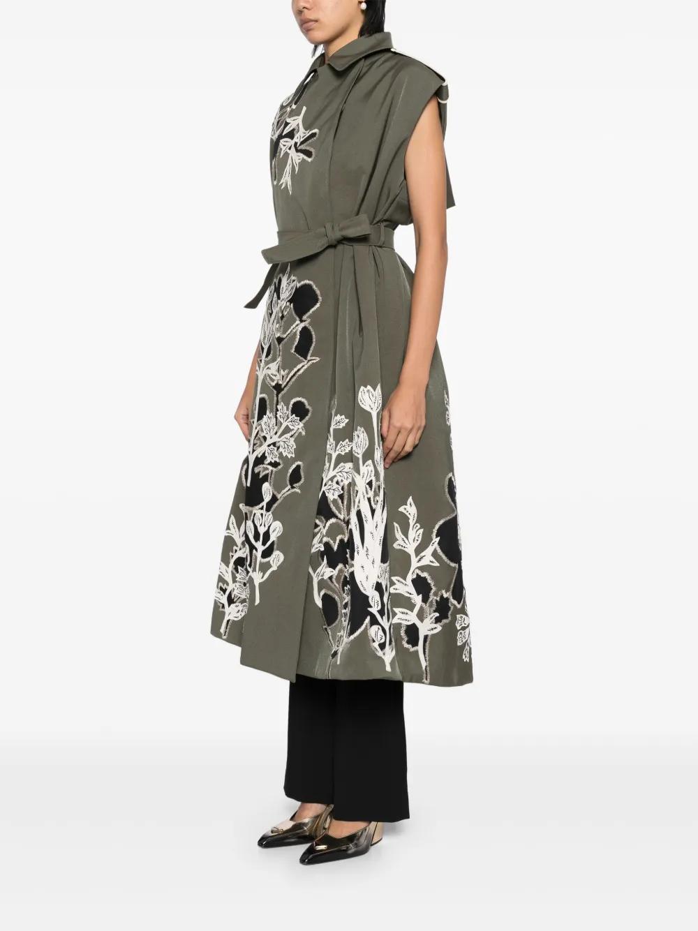 sleeveless day dress Product Image