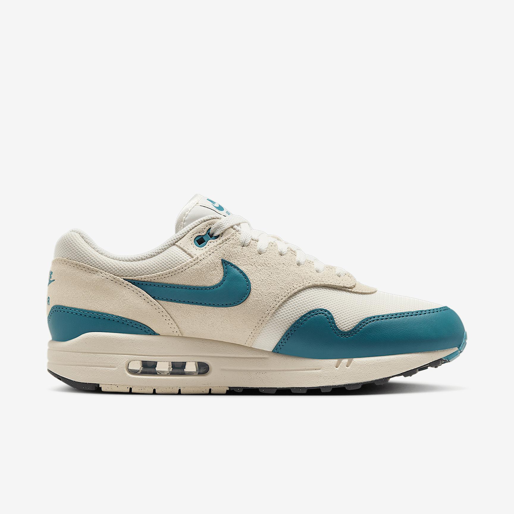 Nike Men's Air Max 1 Essential Shoes Product Image