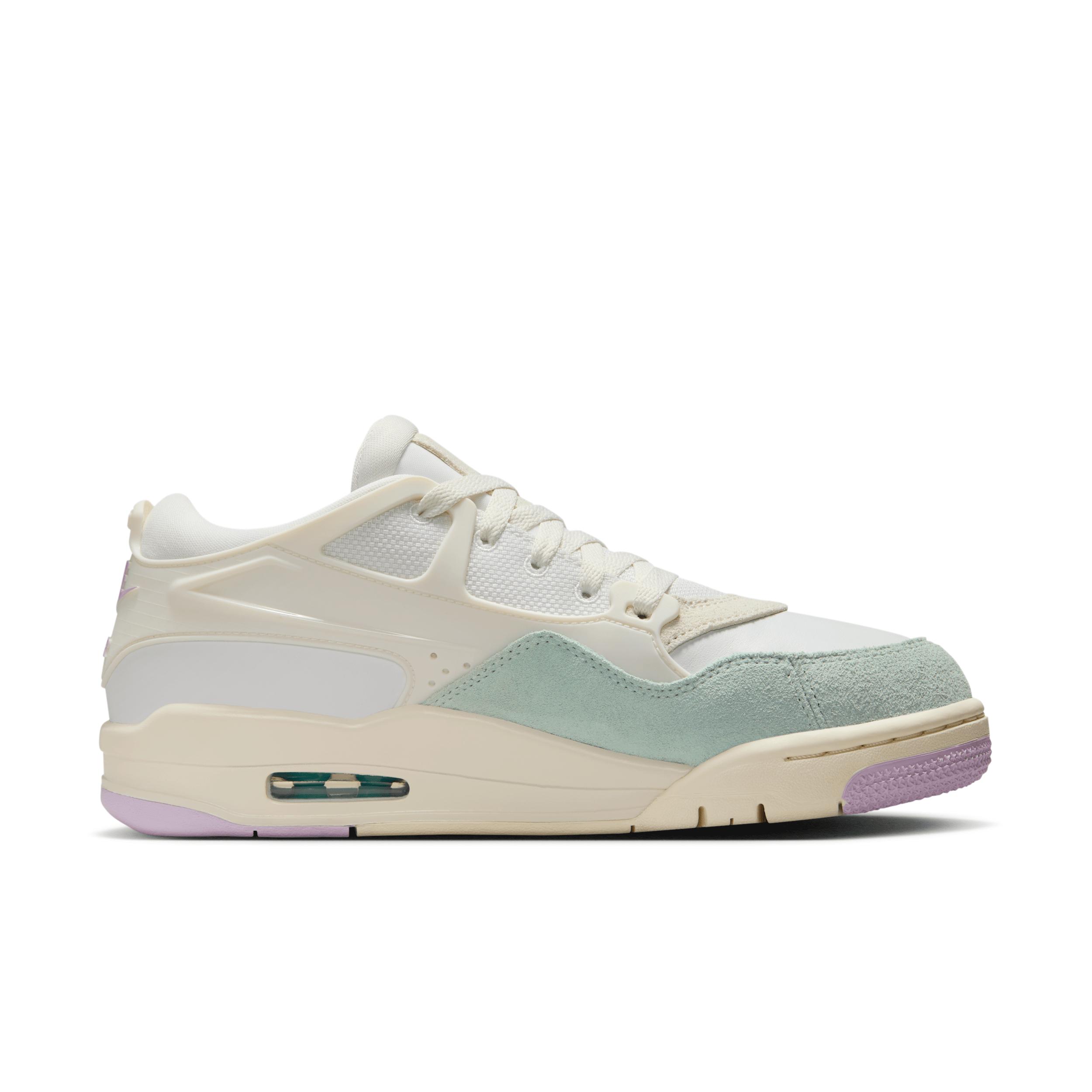 Womens Air Jordan 4 RM Shoes | IB7408-133 Product Image