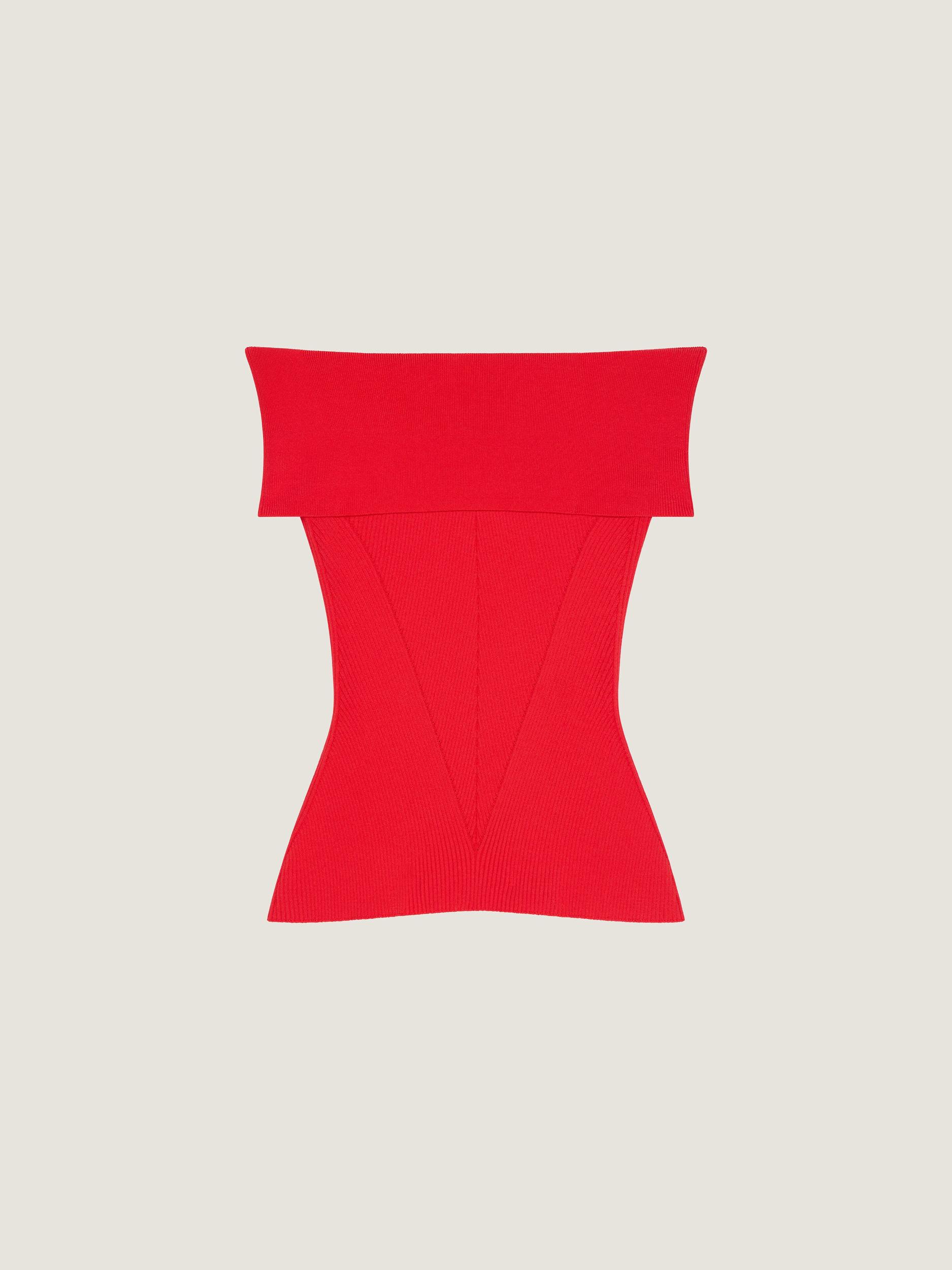 Slim fit off-the-shoulder top Product Image