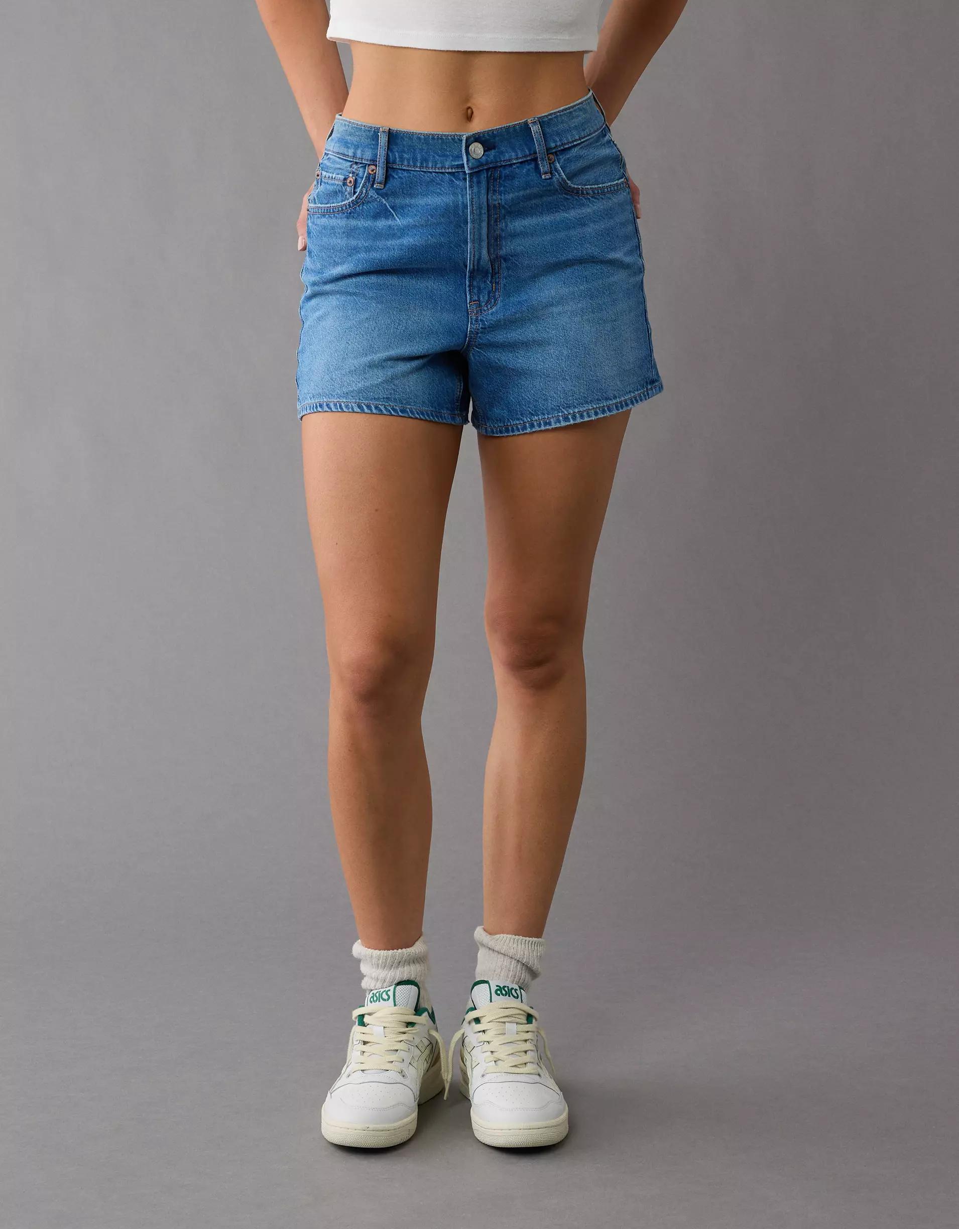 AE Strigid Super High-Waisted Relaxed Denim Short Product Image