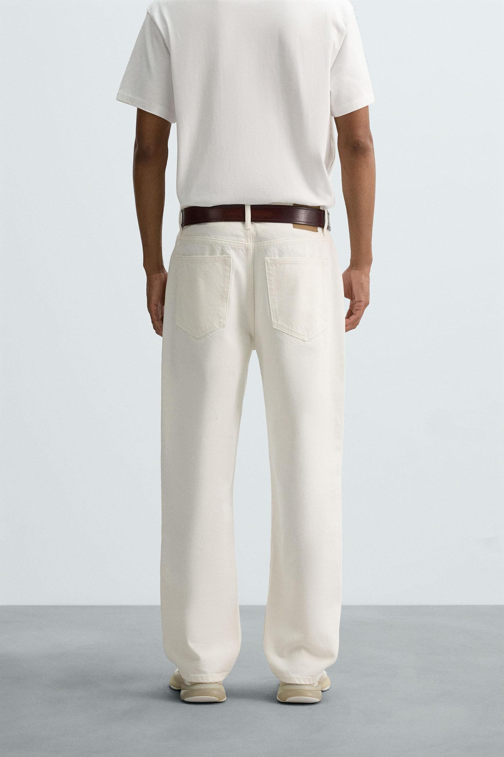 STRAIGHT ANKLE FIT JEANS Product Image