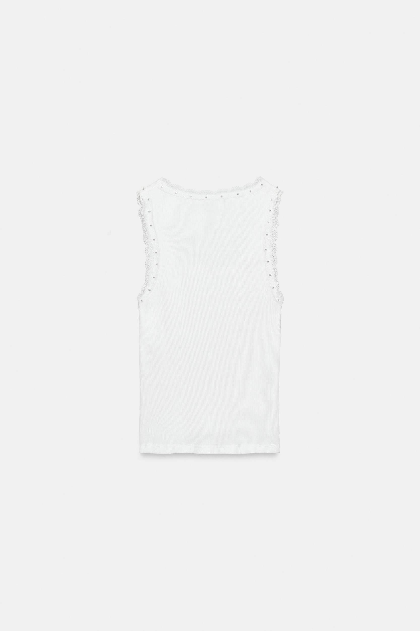 PEARL LACE TOP Product Image
