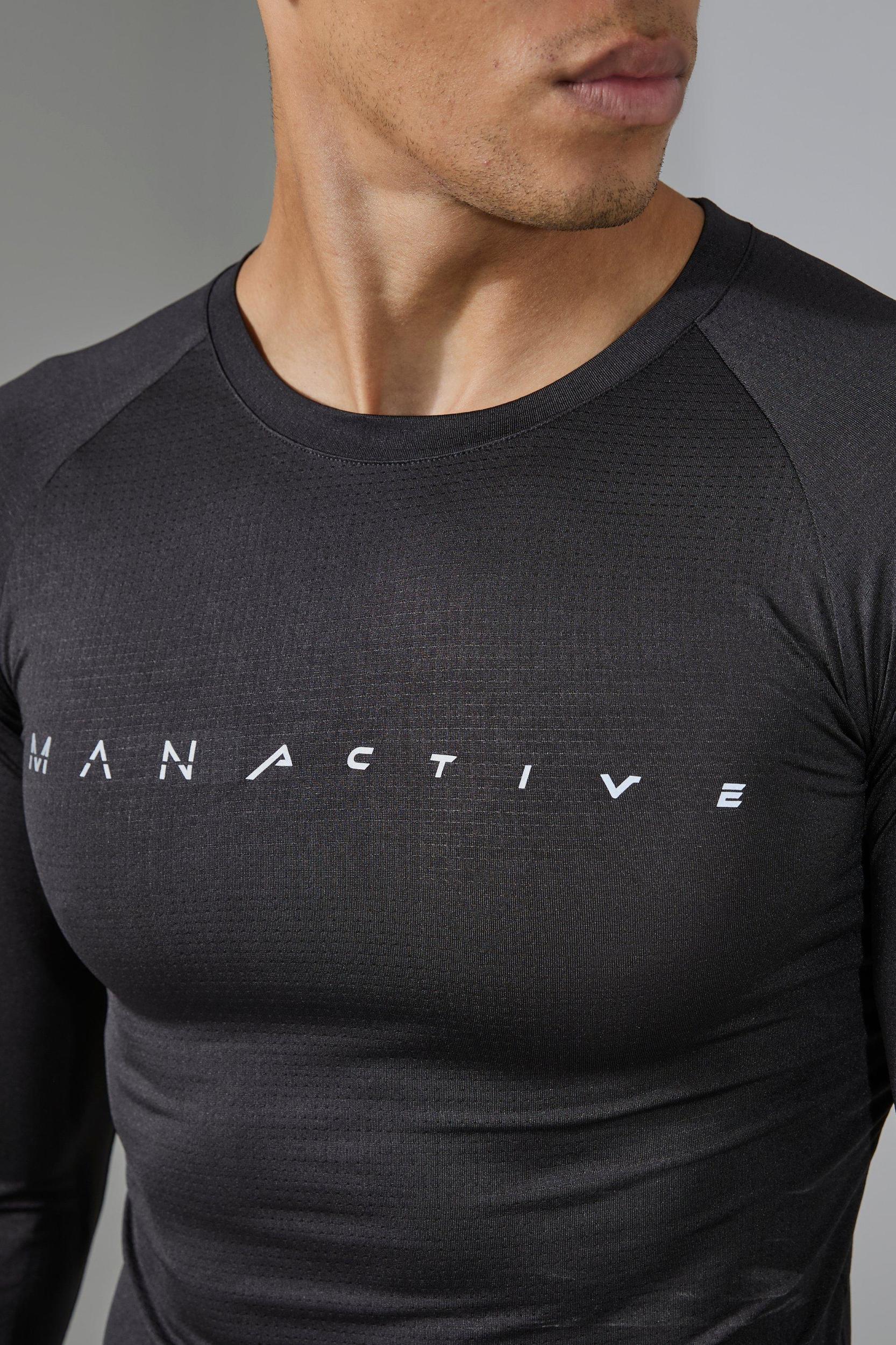 Man Active Muscle Fit Breathable Lightweight Long Sleeve T-shirt | boohooMAN USA Product Image