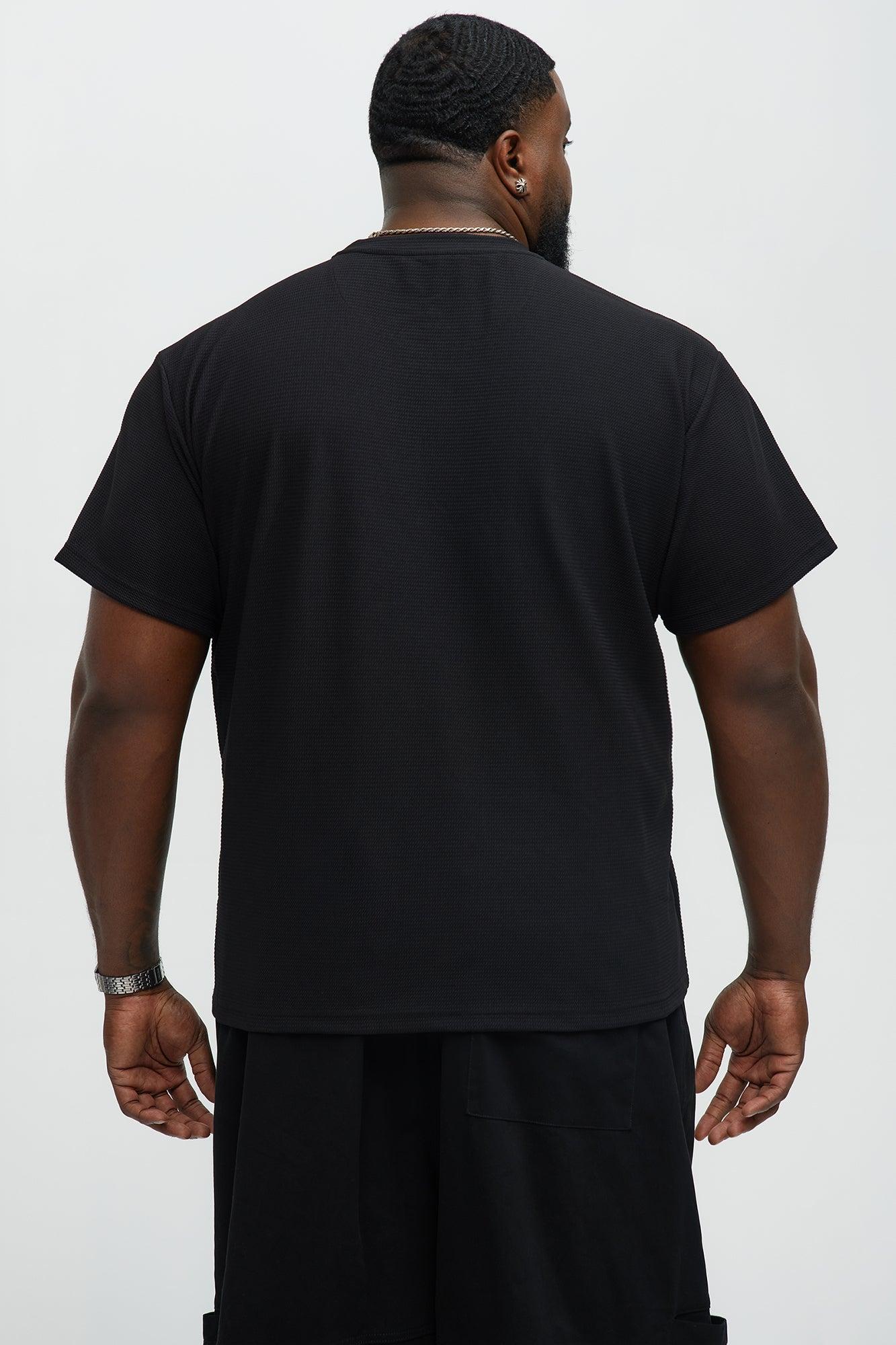 Broken Heart Textured Short Sleeve Tee - Black Product Image