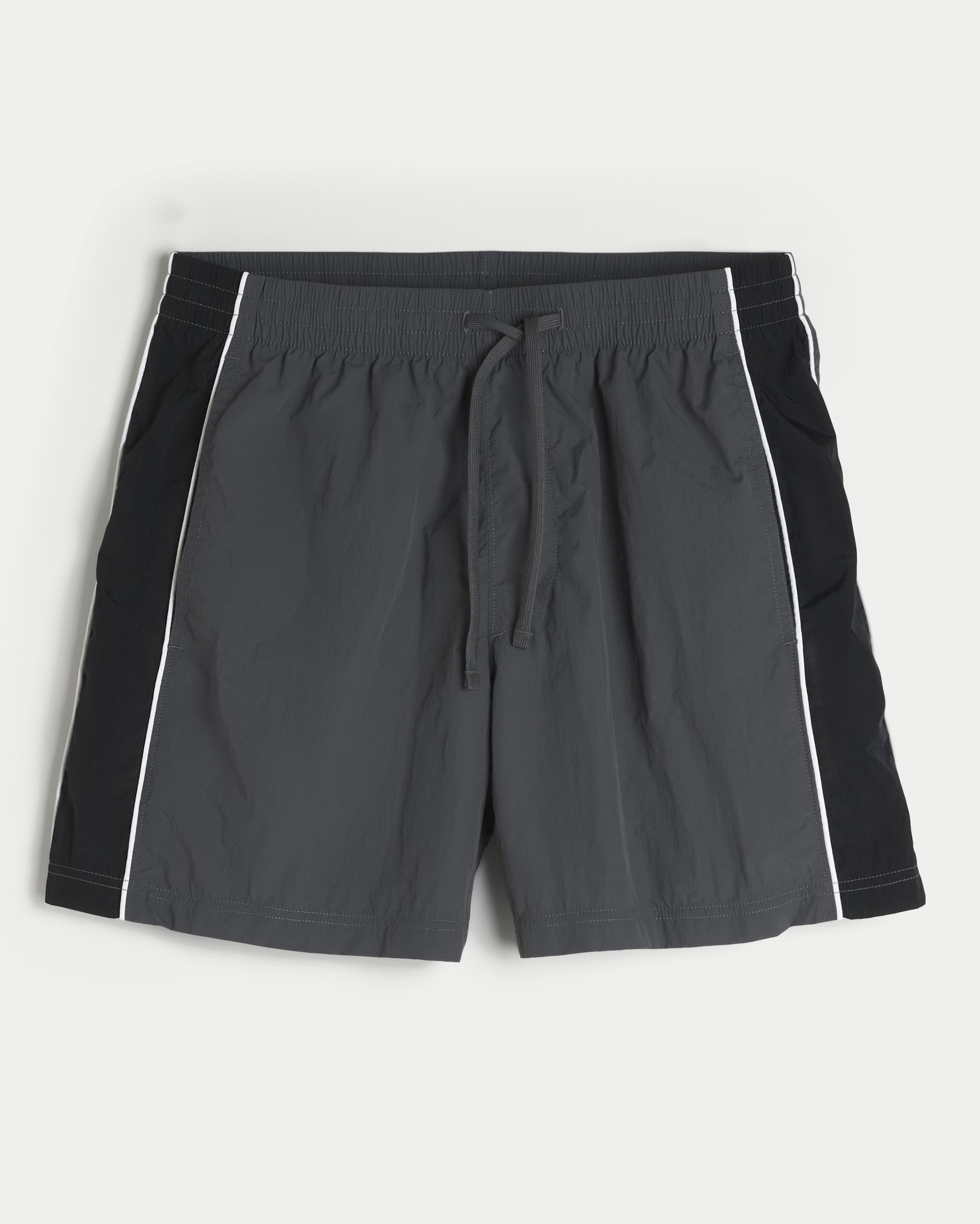Mid-Thigh Baggy Soccer Shorts Product Image