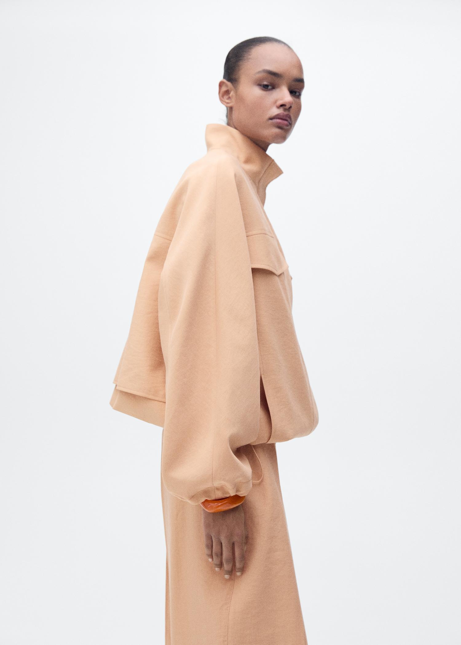Oversized lyocell jacket with pockets - Women | MANGO USA Product Image