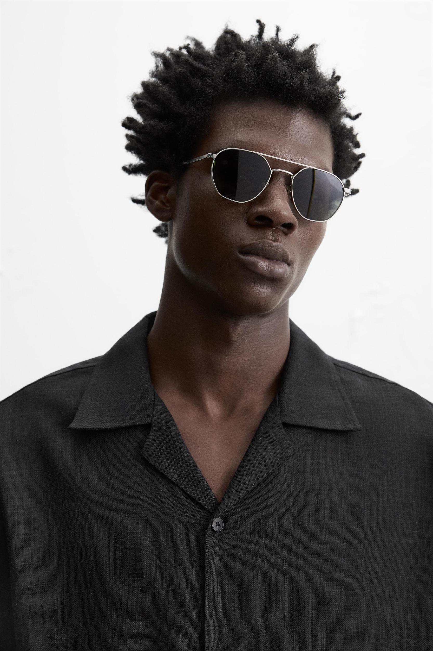 RELAXED FIT SHIRT Product Image