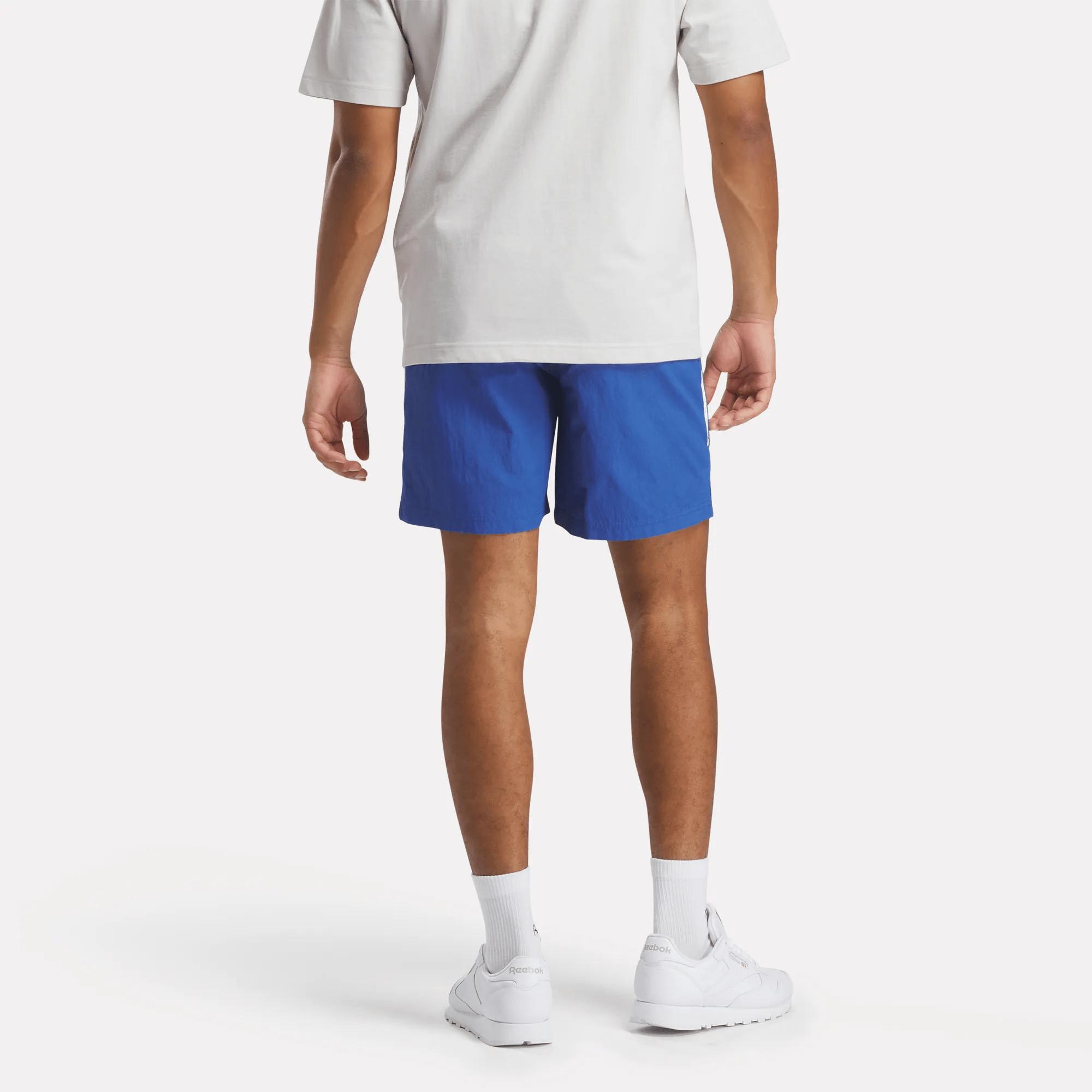 Men's Crosscheck Woven Shorts 7" Male Product Image