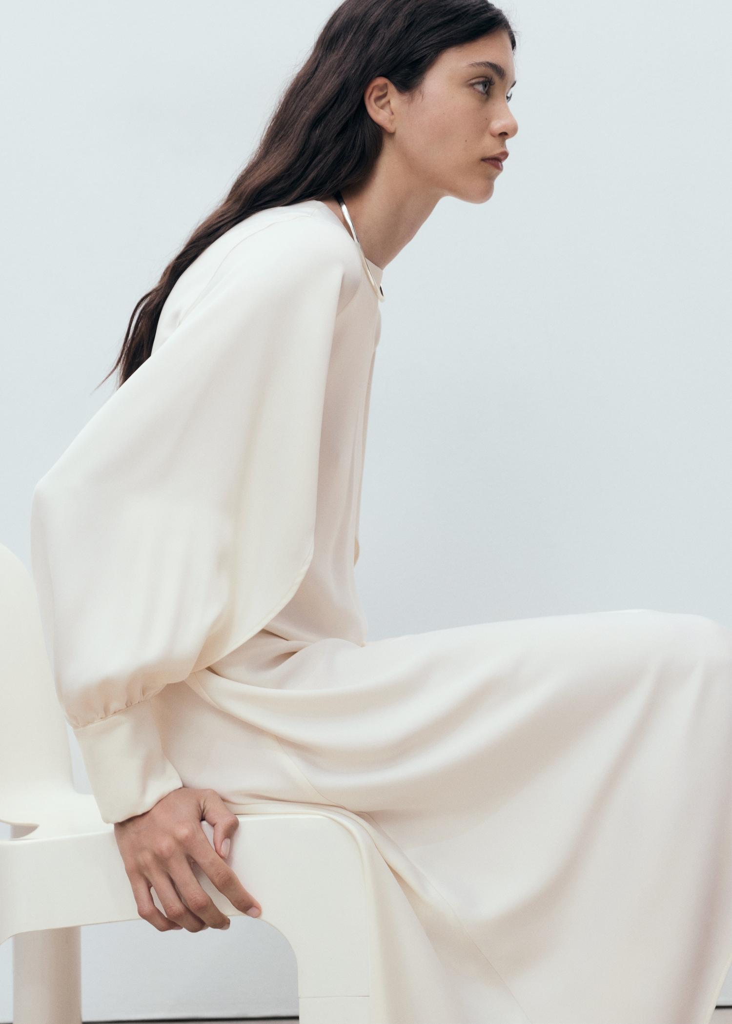 Satin dress with slit sleeves - Women | MANGO USA Product Image