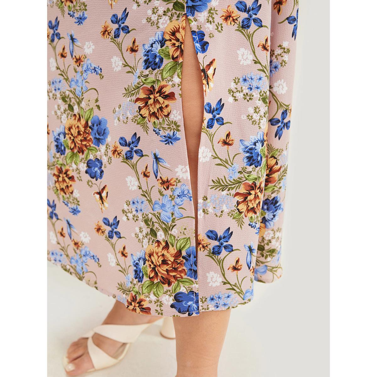 Plus Size Floral Pocket Lace Insert Split Pompom Trim Halter Dress Pink Women Elegant Lace Halter neck Sleeveless Curvy Midi Dress BloomChic 26/4X Product Image