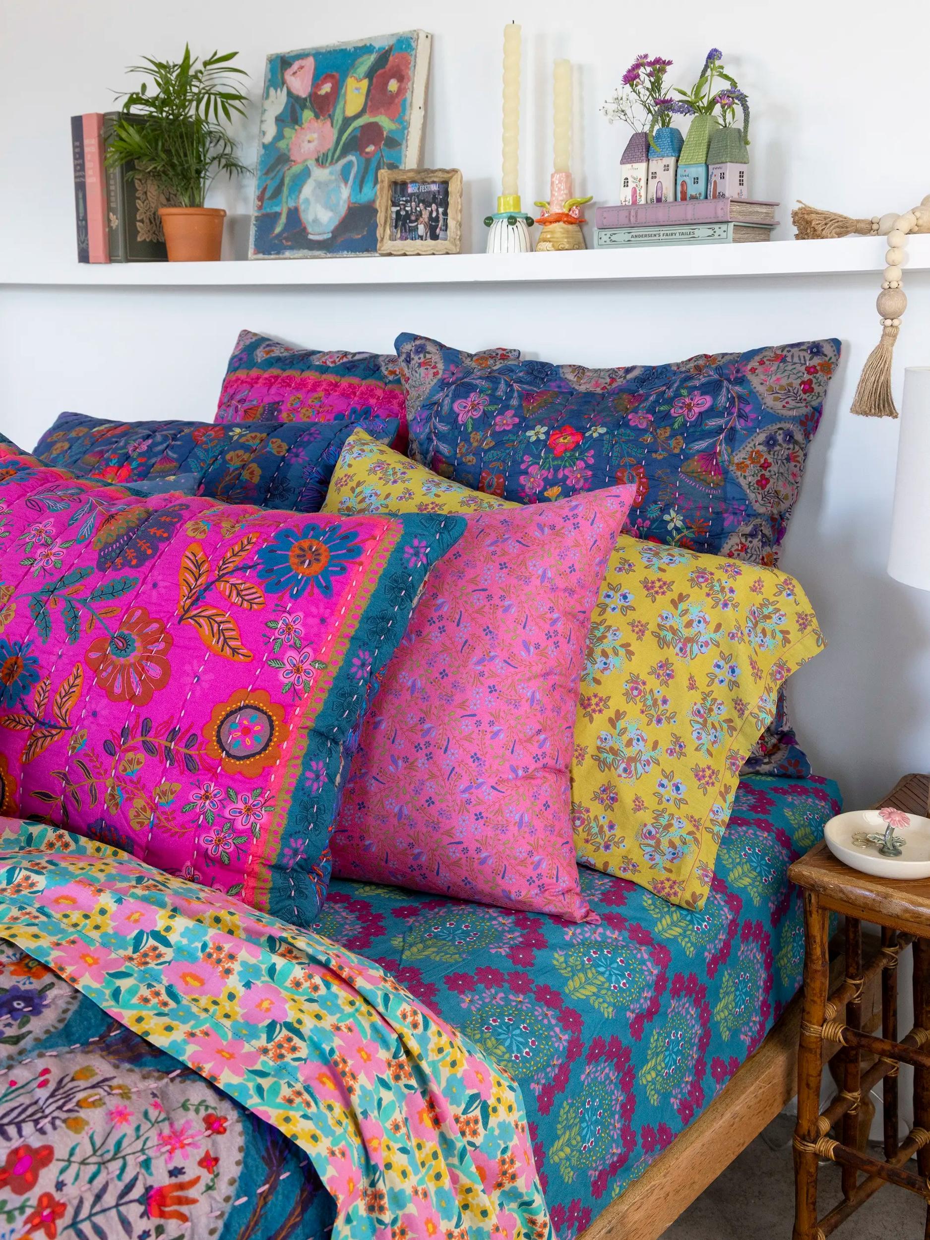 Mix & Match Cotton Flat Sheet - Retro Calico Product Image