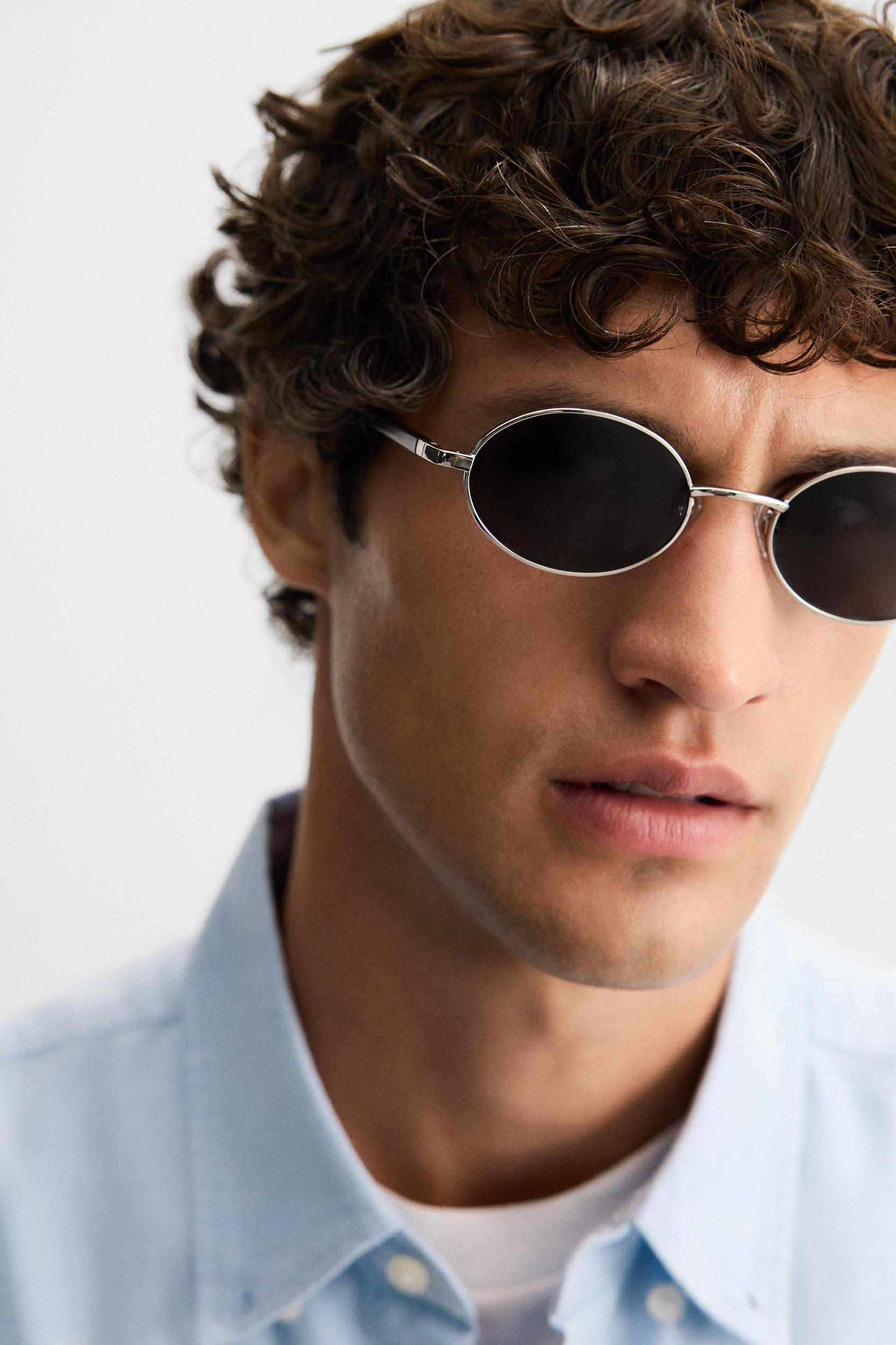 OVAL SUNGLASSES Product Image