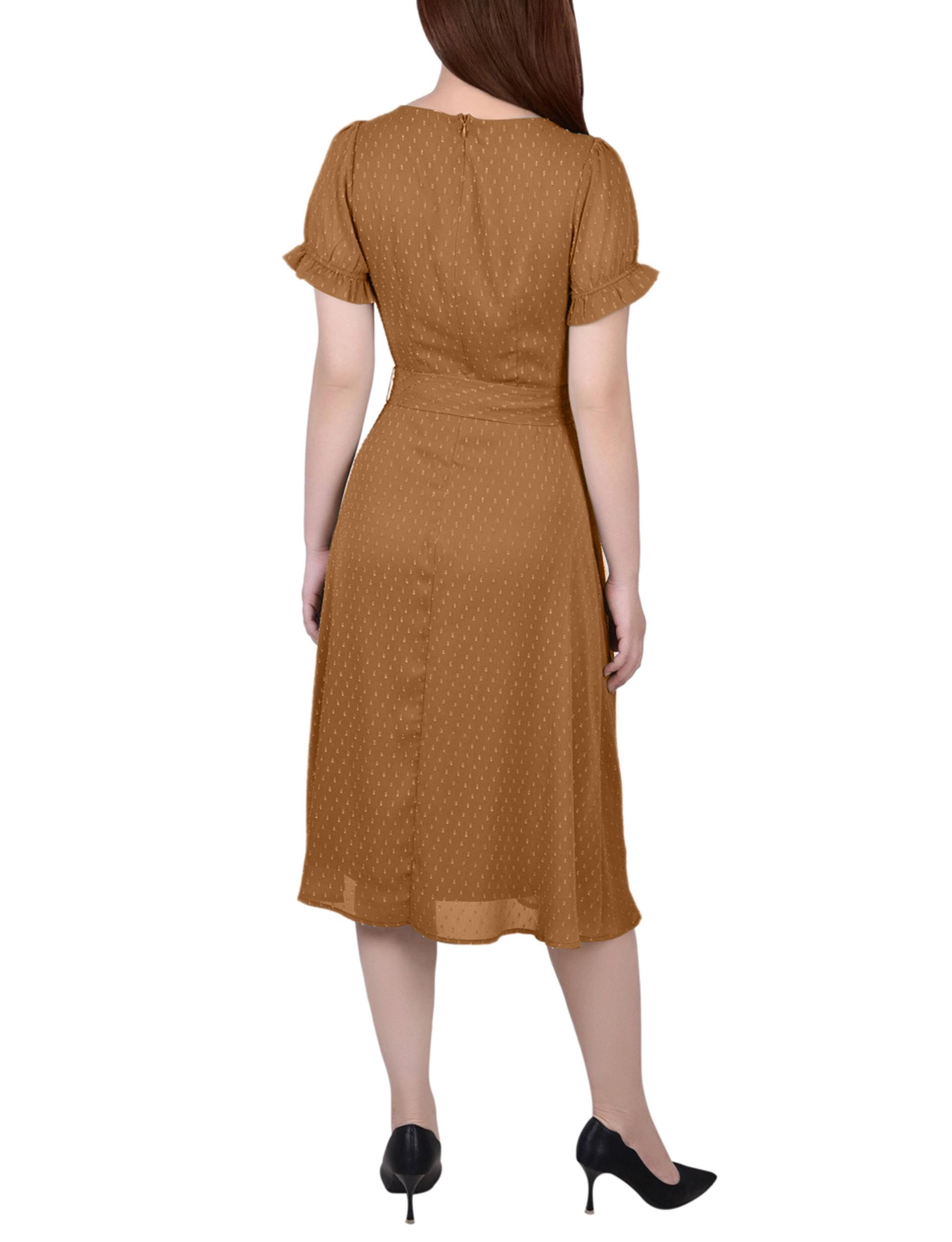 Meerkat Short Sleeve Belted Swiss Dot Dress Product Image