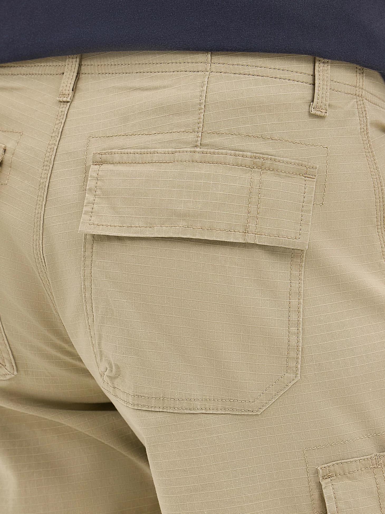 Men's Extreme Motion Carolina Ripstop Cargo Short | Men's Shorts | Lee® Product Image