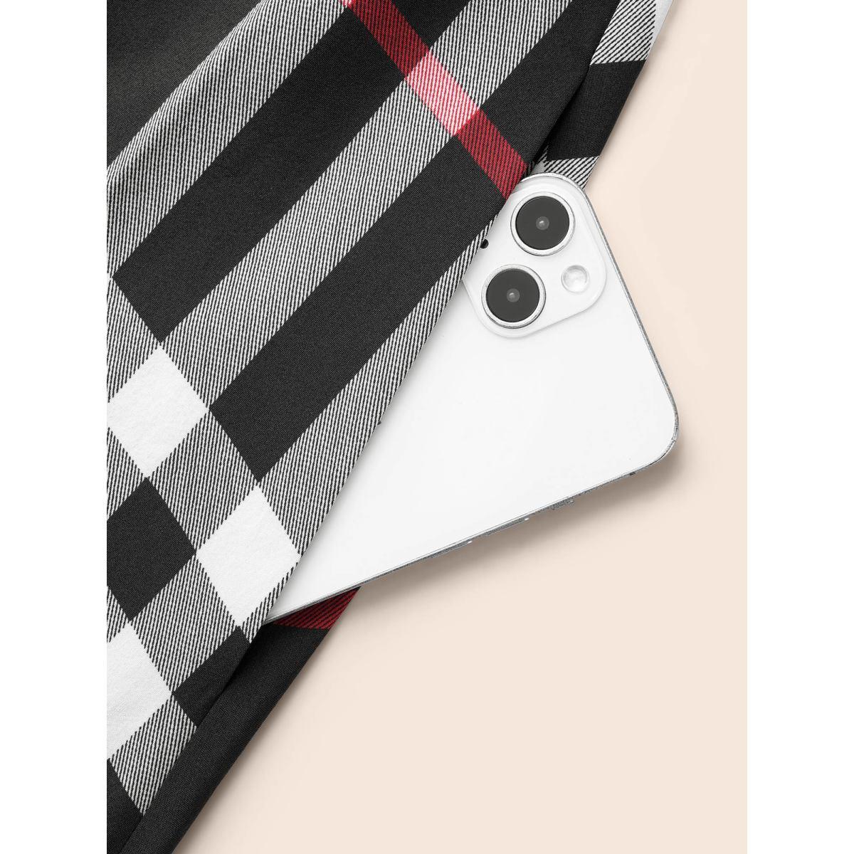 Plus Size Plaid Patchwork Elastic Waist Dress Black Women Casual Patchwork Round Neck Long Sleeve Curvy BloomChic 18-20/2X Product Image