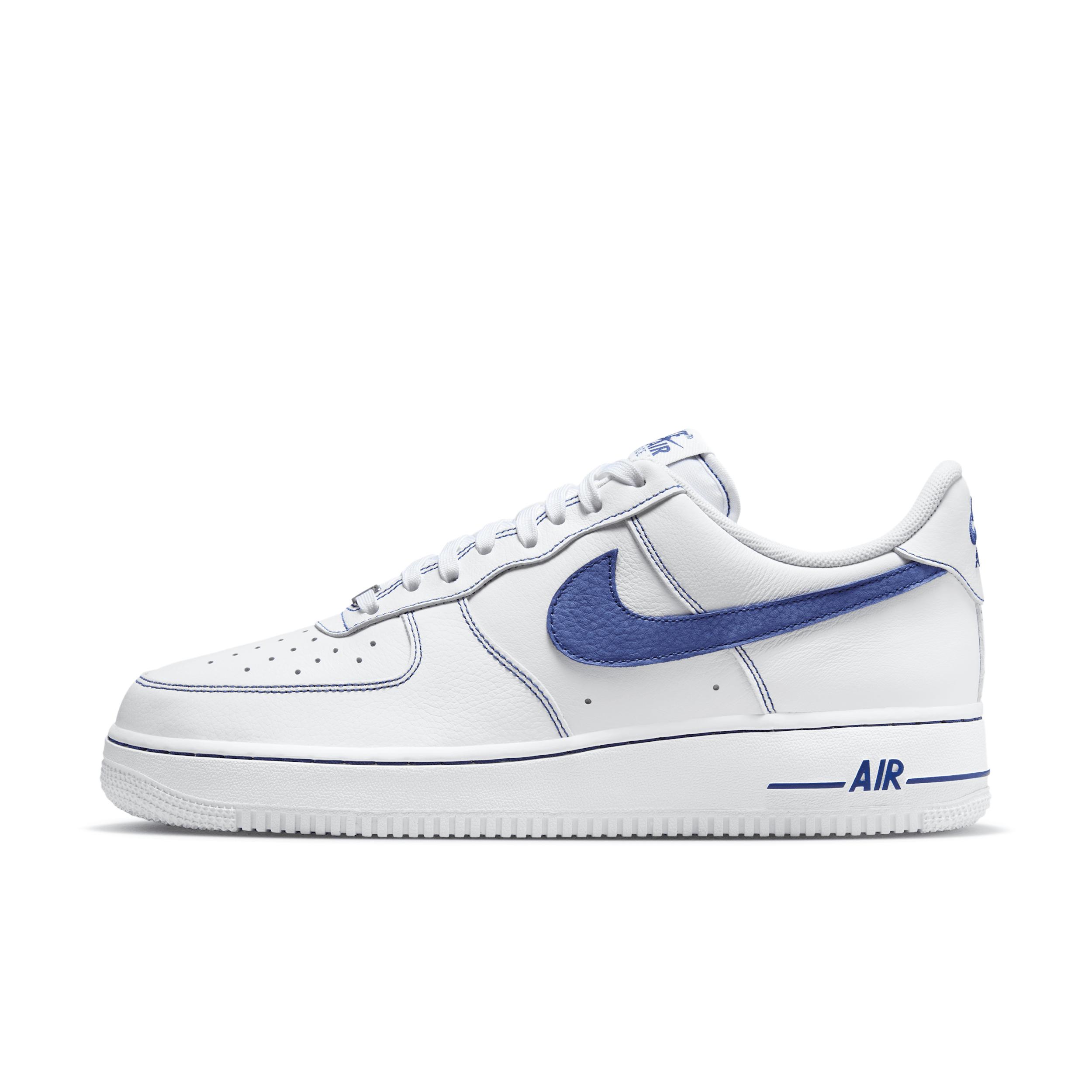 Nike Mens Air Force 1 07 LV8 Shoes | HQ2037-100 Product Image