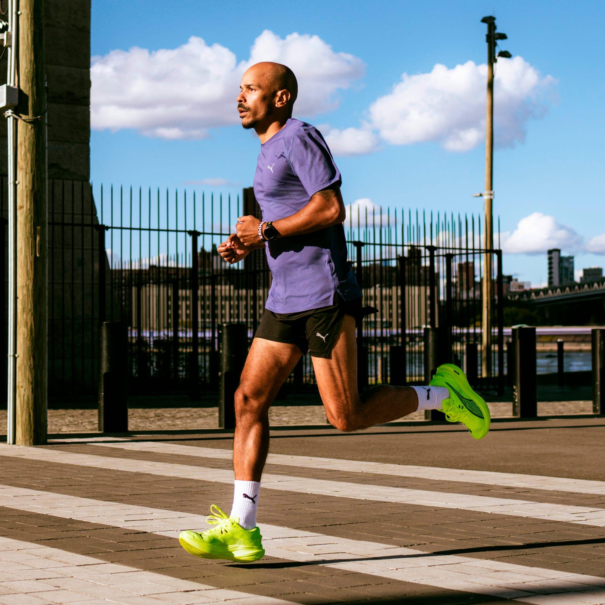 Deviate NITRO™ 3 Men's Road Running Shoes Product Image