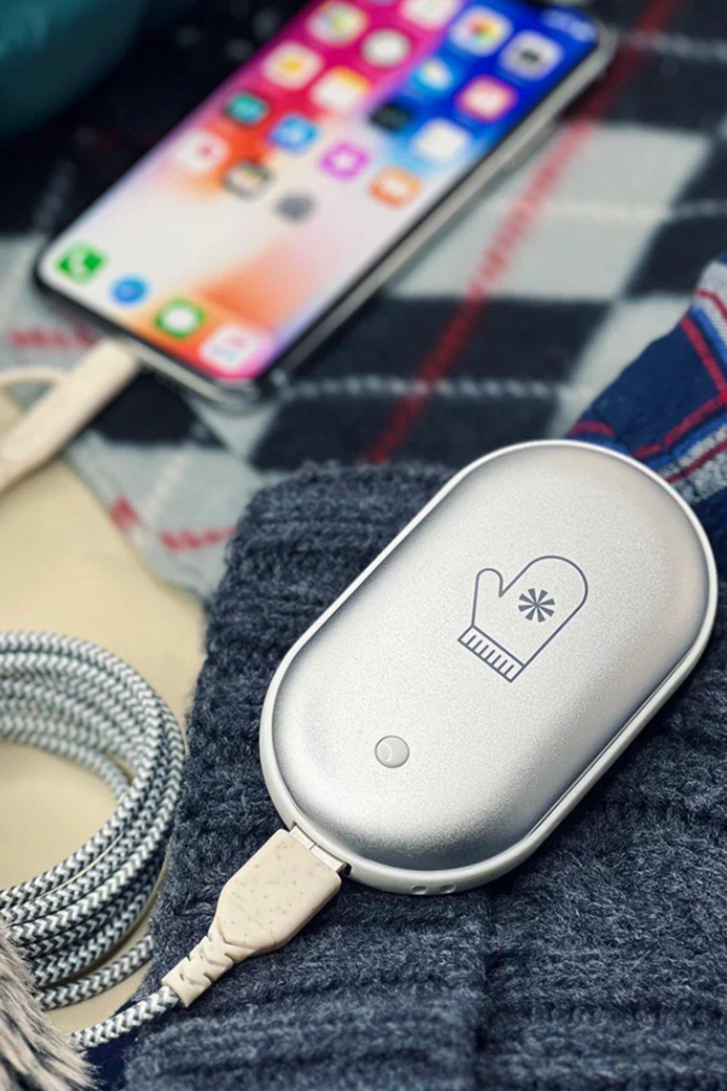 Smitten With This E-Mitten Product Image