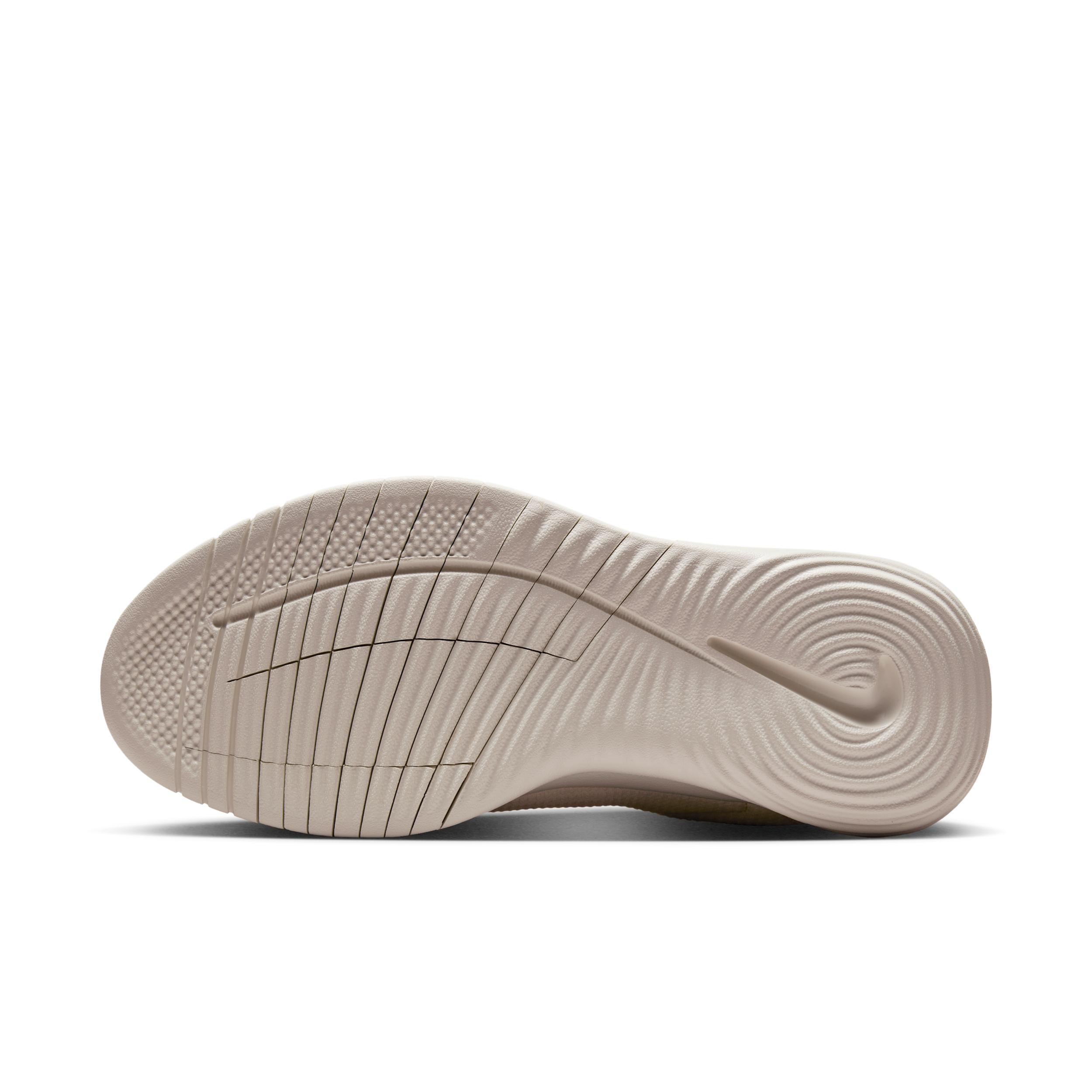 Nike Women's Flex Experience Run 12 Road Running Shoes (Extra Wide) Product Image