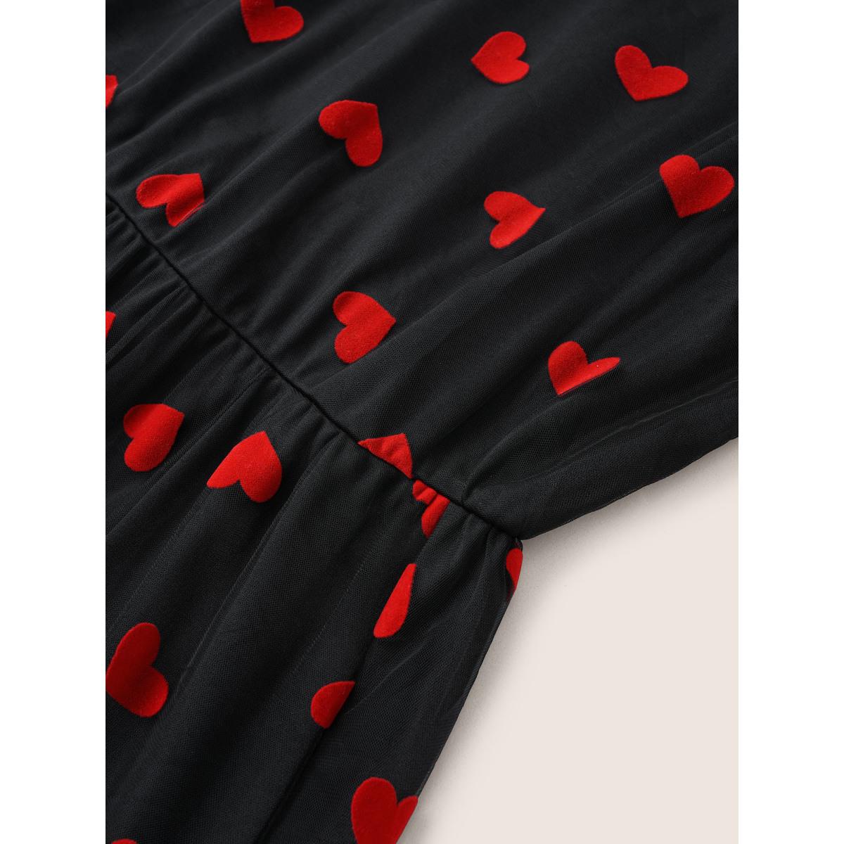 Plus Size Mesh Heart Graphic Pocket Tank Dress Black Women Cocktail Non V-neck Sleeveless Curvy Midi Dress BloomChic 12/L Product Image