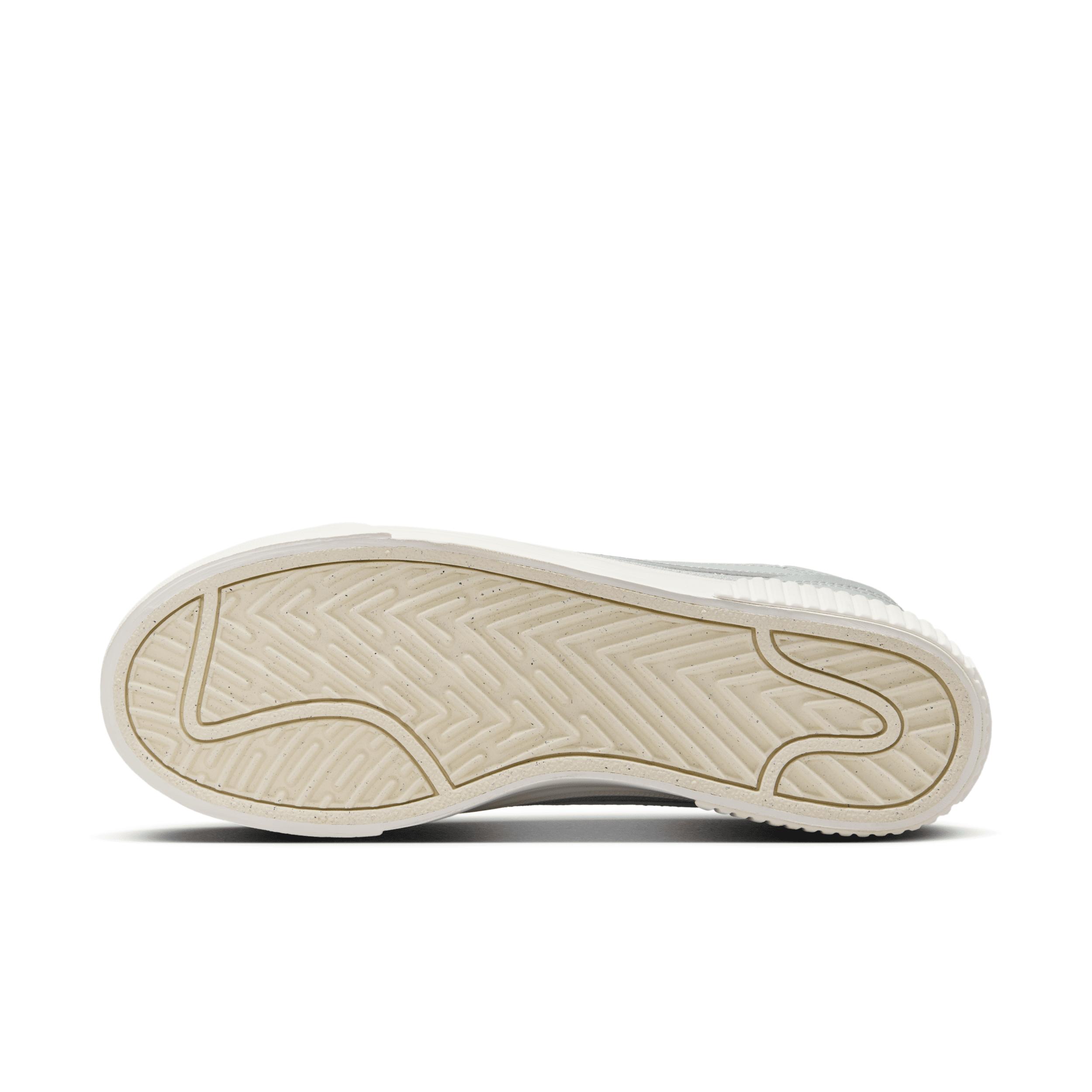 Nike Womens Court Legacy Lift Shoes | DM7590-003 Product Image